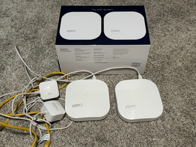 2 PACK eero Pro Mesh Wi-Fi 5 System 2nd Generation White Tri-Band Router B010001