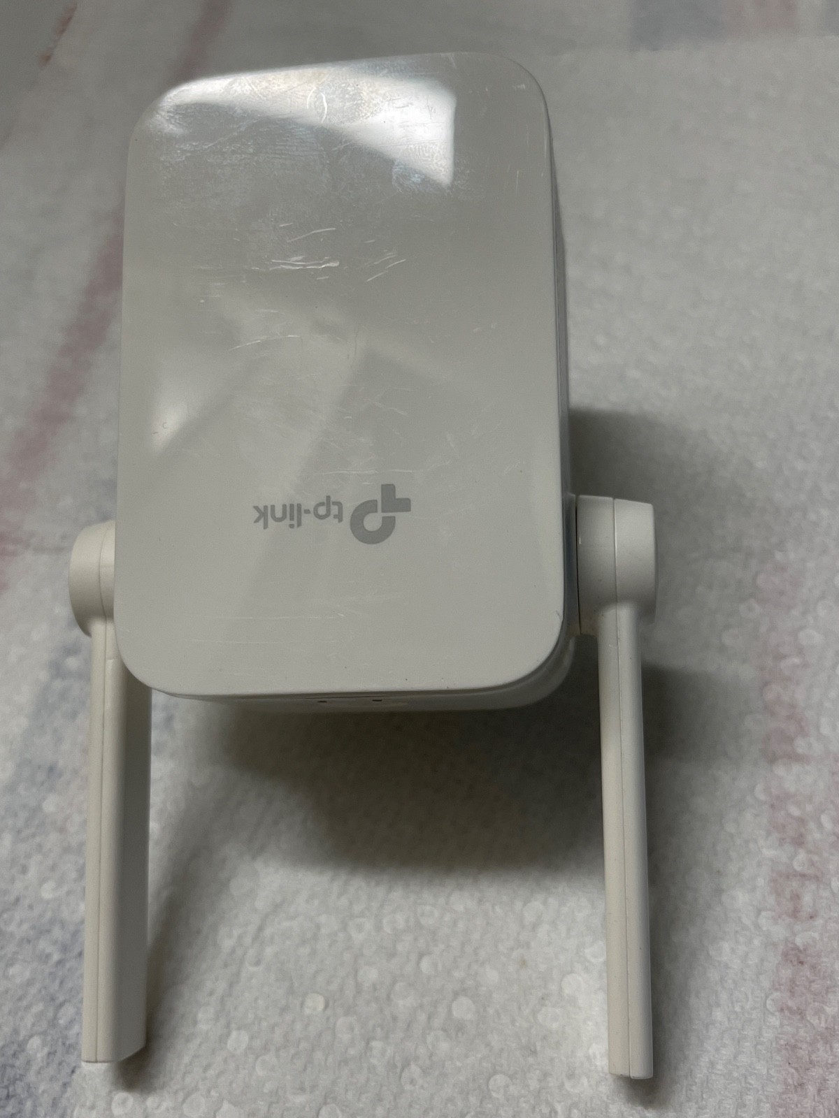 TP-Link Model TL-WA855RE 300Mbps Wi-Fi Range Extender EL7