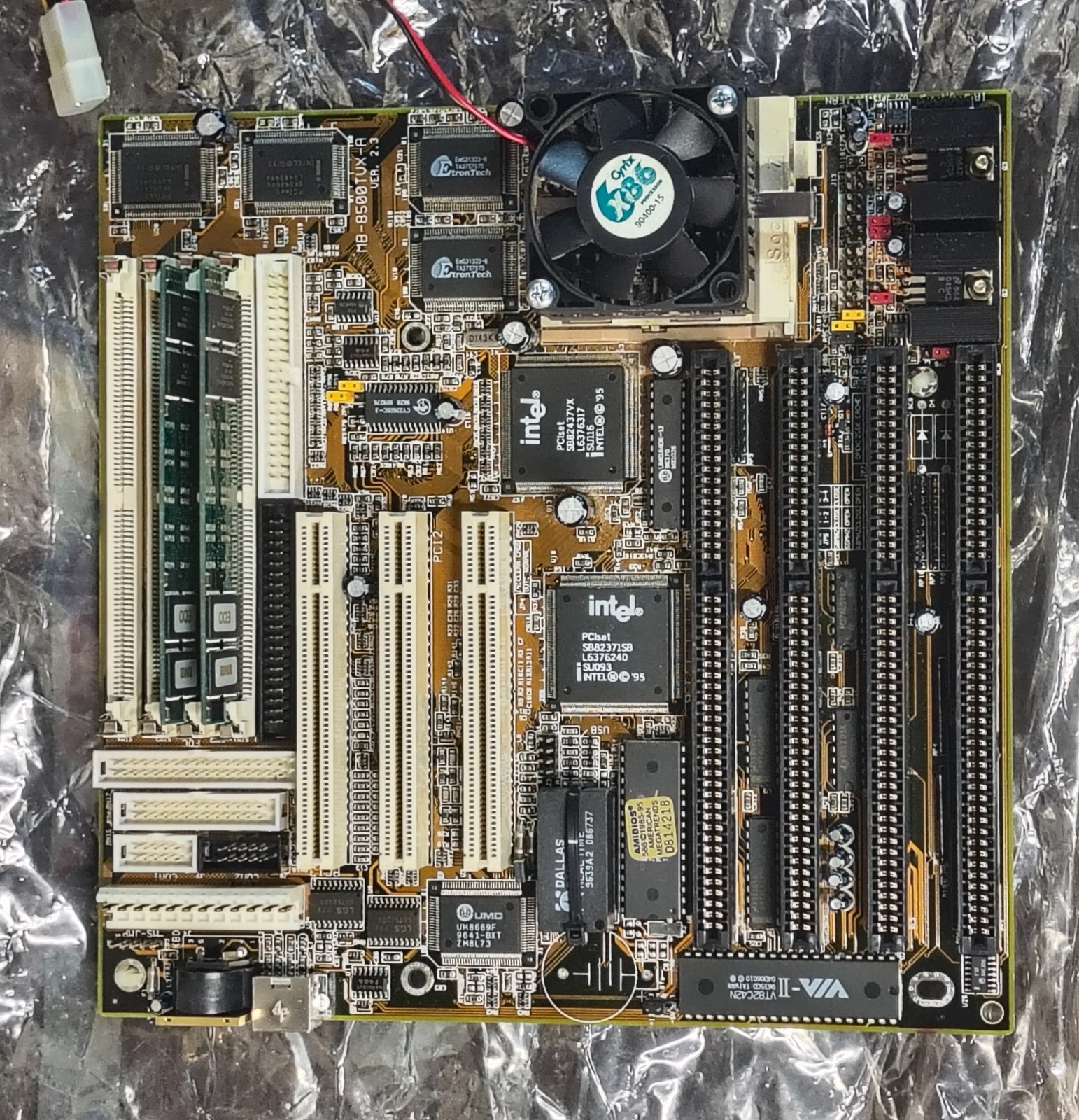 1995 Biostar MB-8500TVX-A w./ Cyrix Cx6x86-P166+ & 16MB - Working