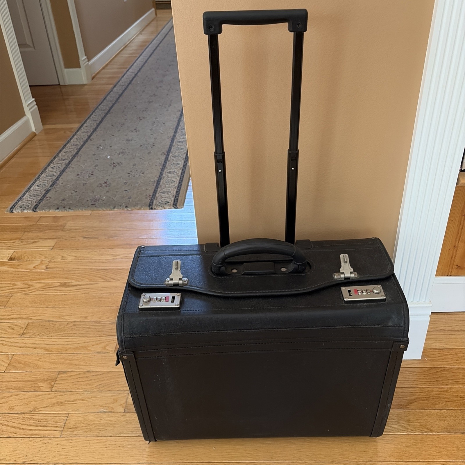 VTG U.S Luggage Rolling Pilot Case Black Leatherette Briefcase Locks Military
