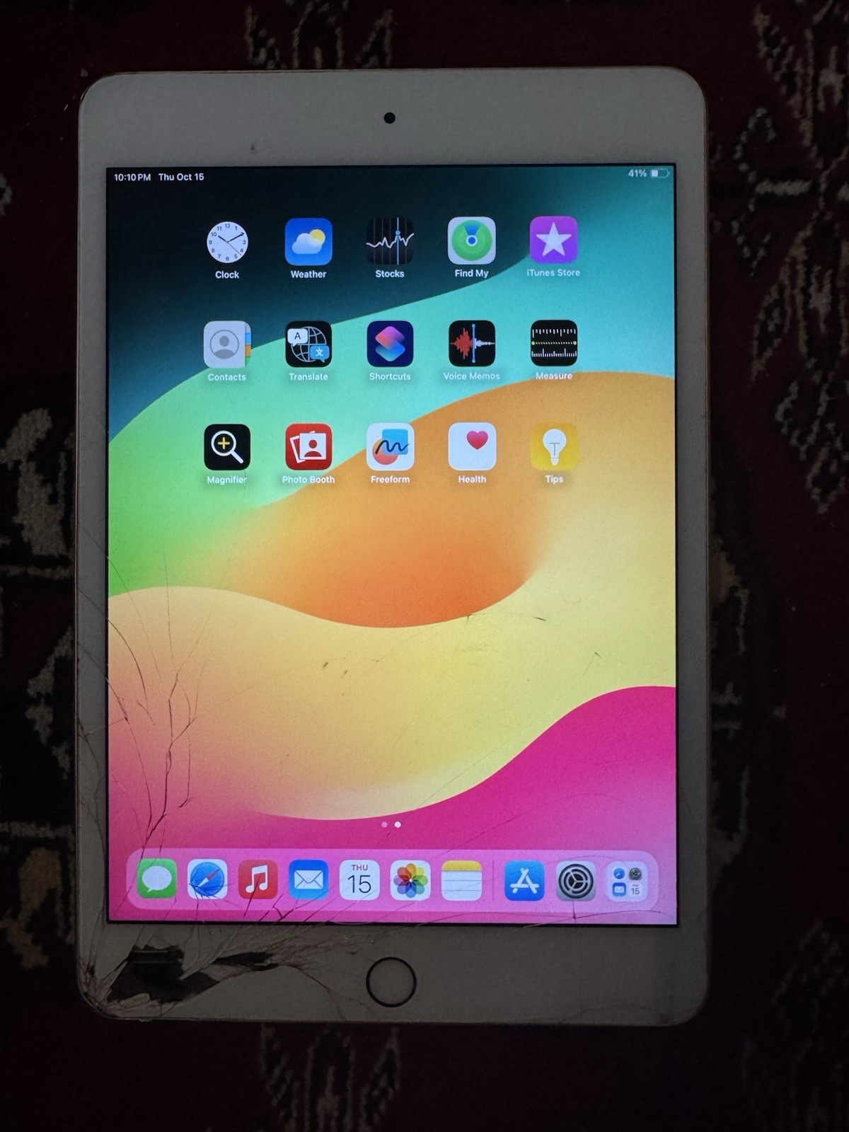 ipad mini 5th generation 64gb wifi *READ DESCRIPTION*