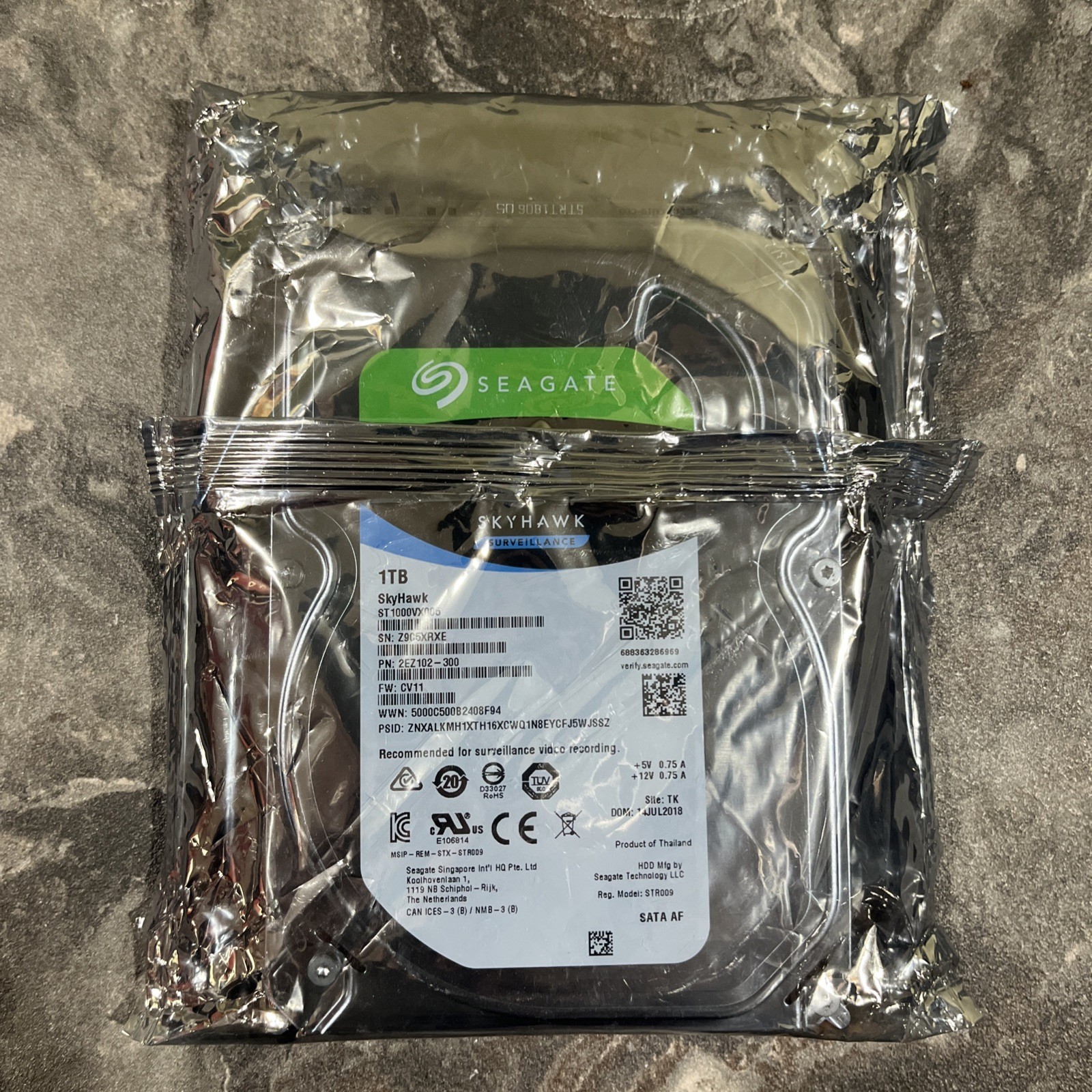 New Seagate ST1000VX005 SkyHawk 1TB 3.5" SATA 6Gb/s Surveillance HDD Hard Drive