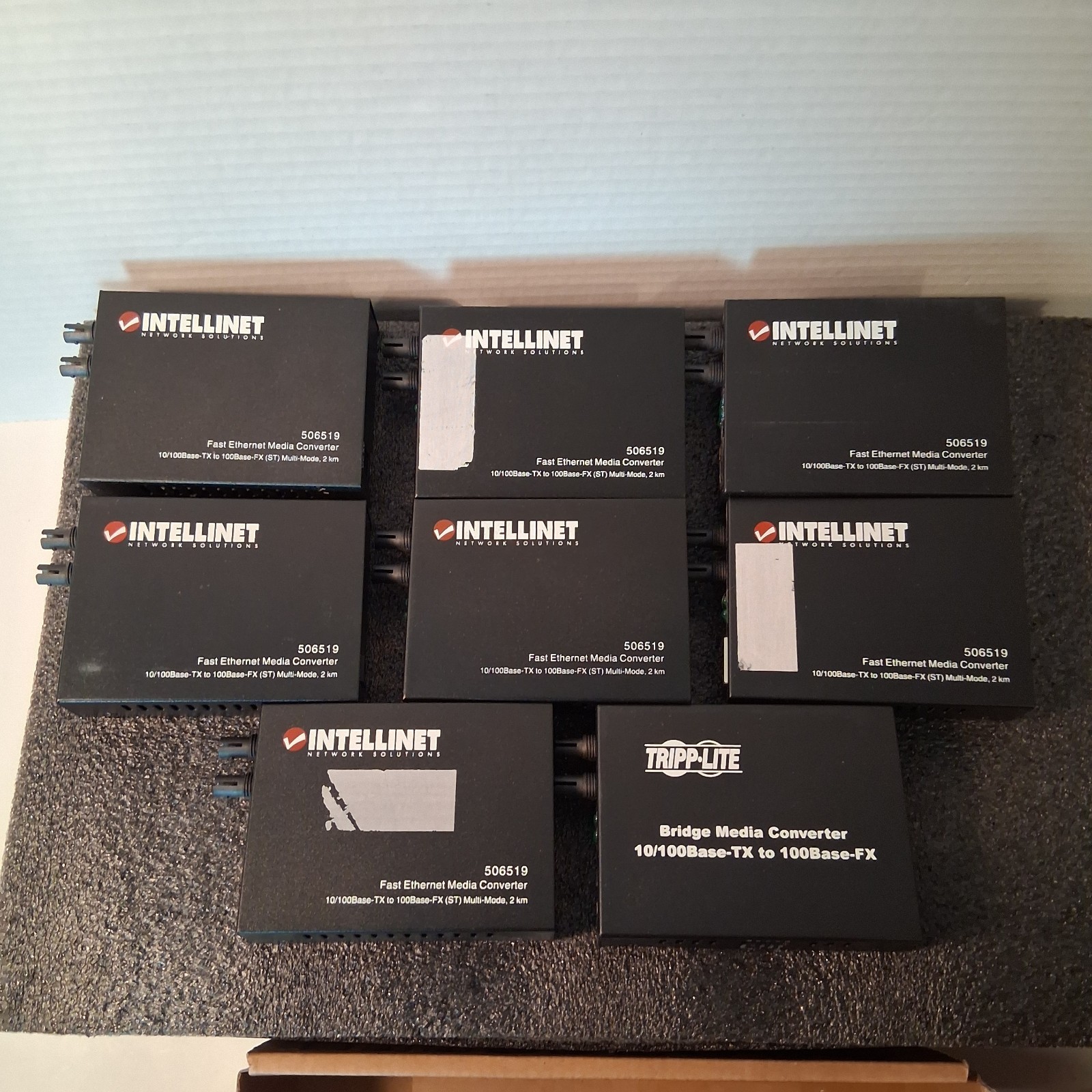 Lot of 7 Intellinet 506519 Fiber Optic ST Fast Ethernet Media Converters USED