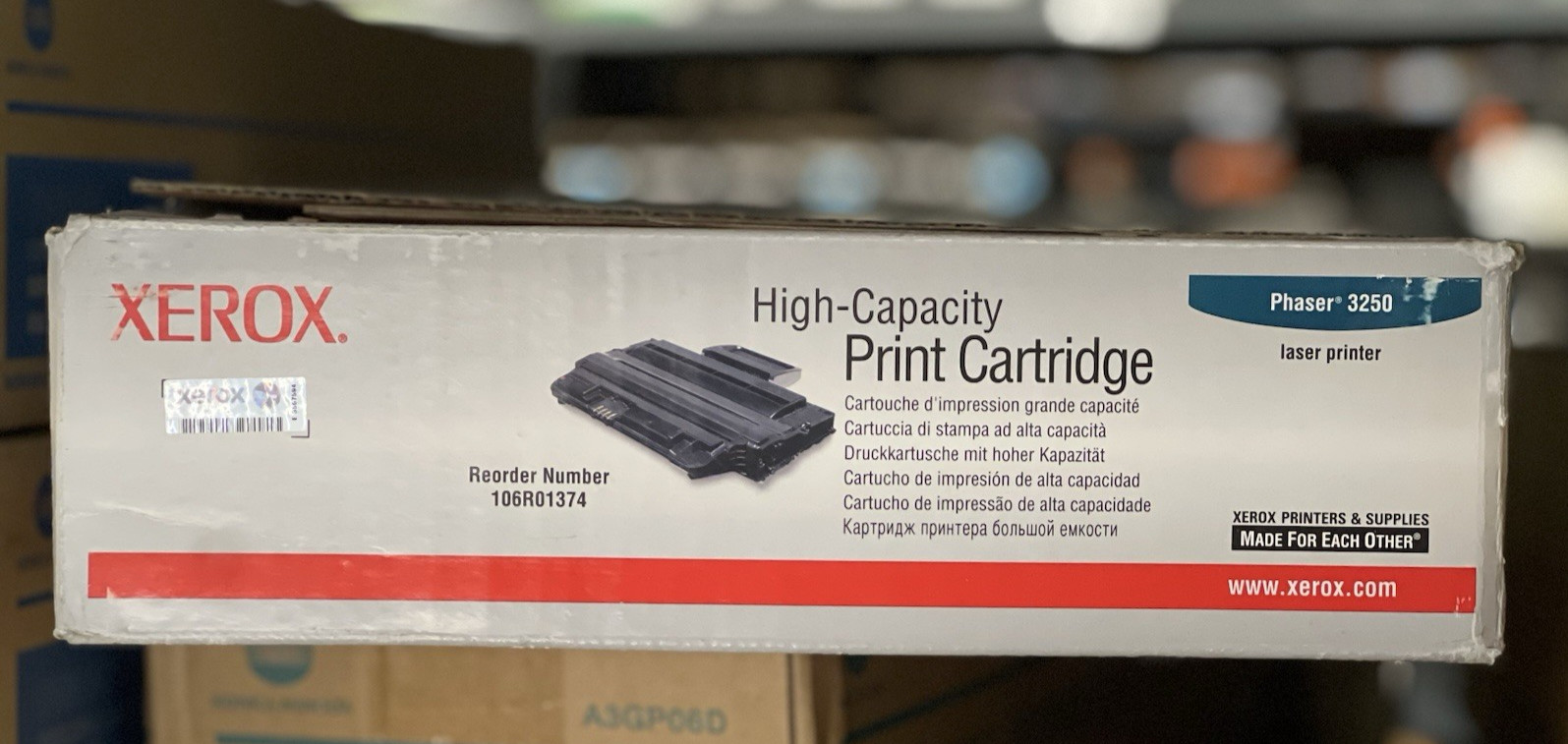 Xerox 106R01374 High Capacity Black Toner Cartridge for the Phaser 3250-Open Box