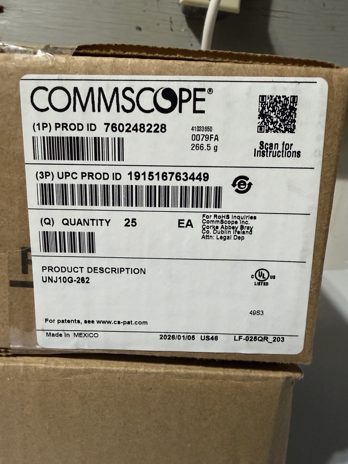 Sealed Box Of 25 White COMMSCOPE UNJ10G-262 CAT6A JACK RJ45, Unshielded, T568A/B