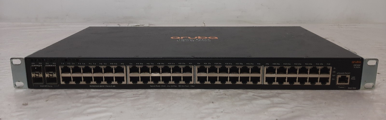 HPE Aruba 2930f, 48port Gigabit Ethernet Switch, JL260A