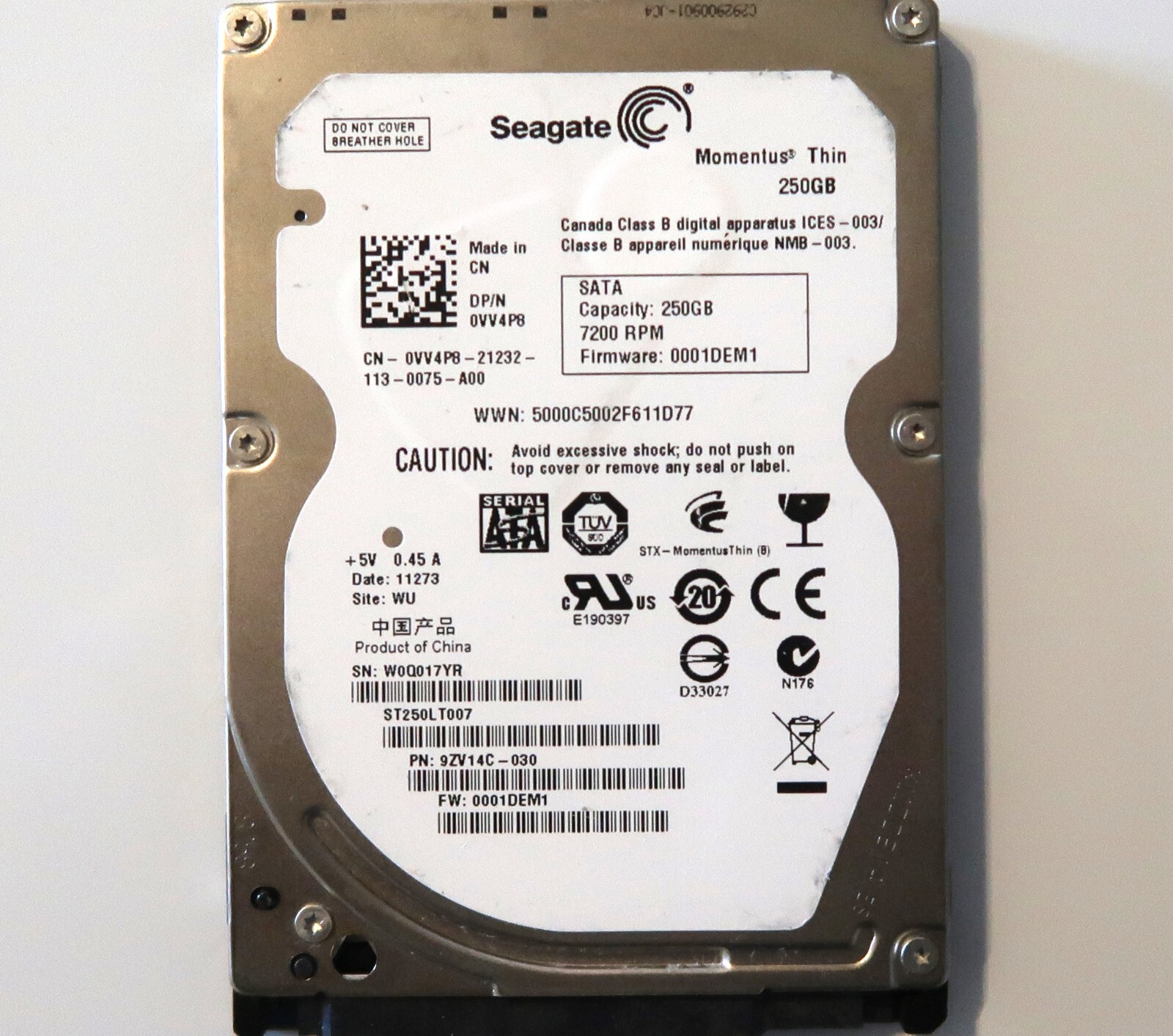 Seagate ST250LT007 9ZV14C-030 0001DEM1 (W0Q0) WU China 250gb 2.5" Sata 01/2011