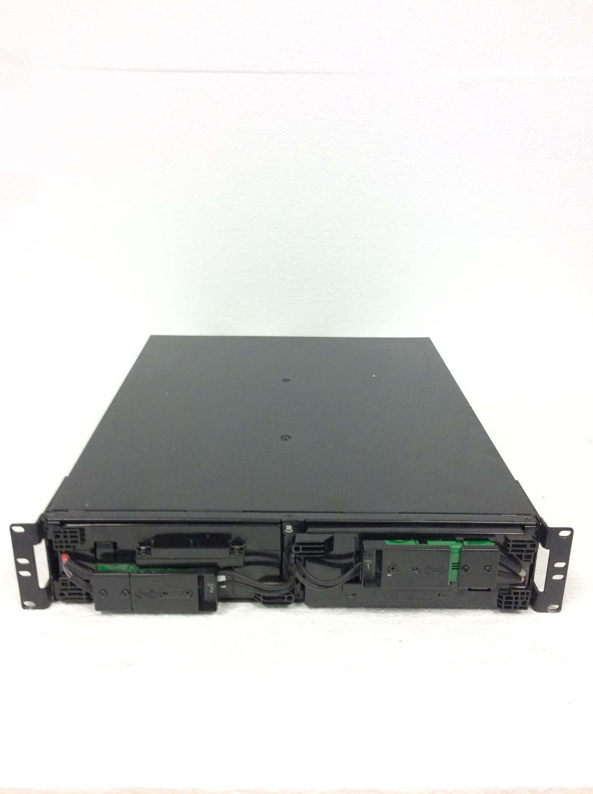 APC SRT72BP External Battery Pack 72VDC w/ 2x Battery Cases, No Batteries, QTY