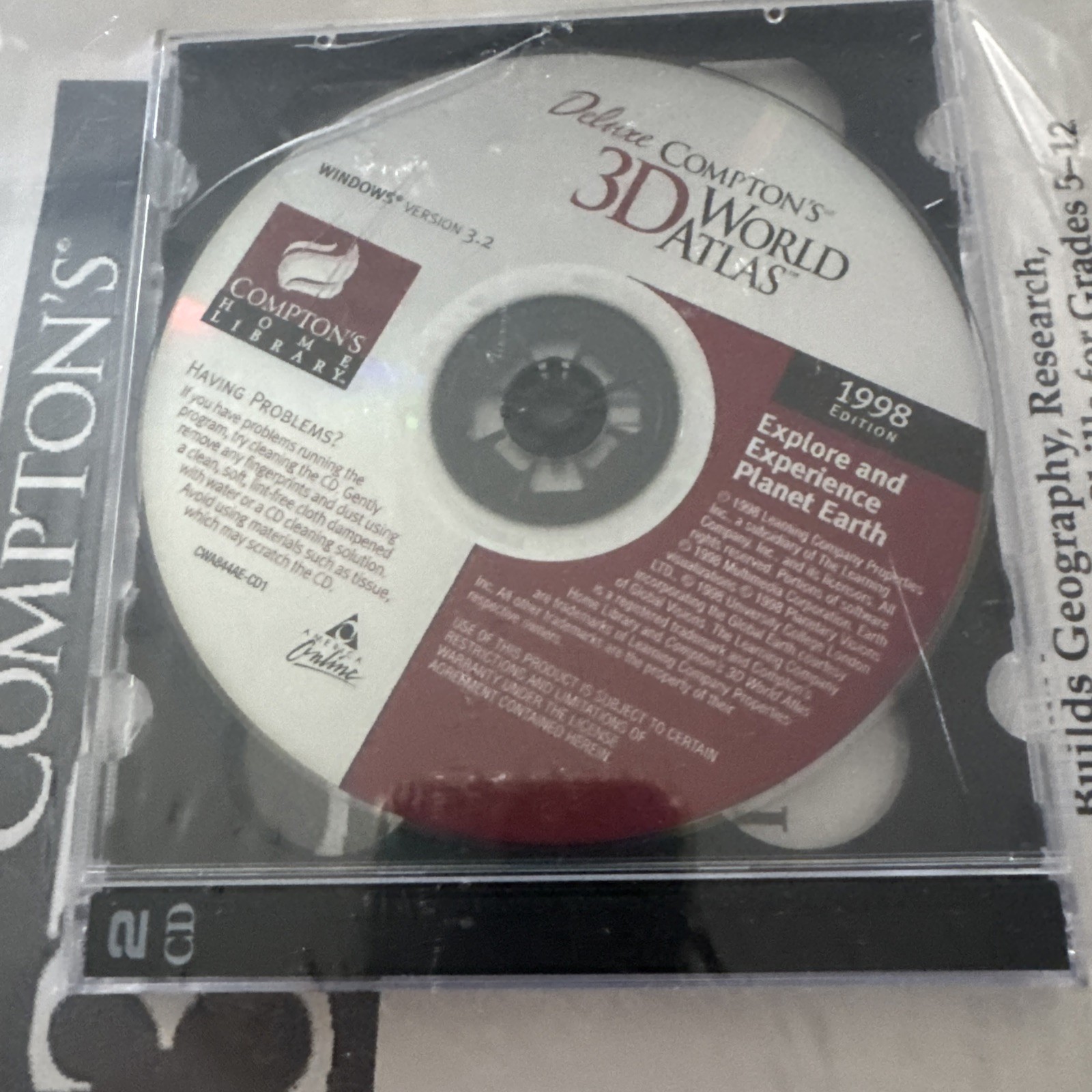 Compton's 3D World Atlas: Deluxe (PC,1998) The Learning Company New Geography