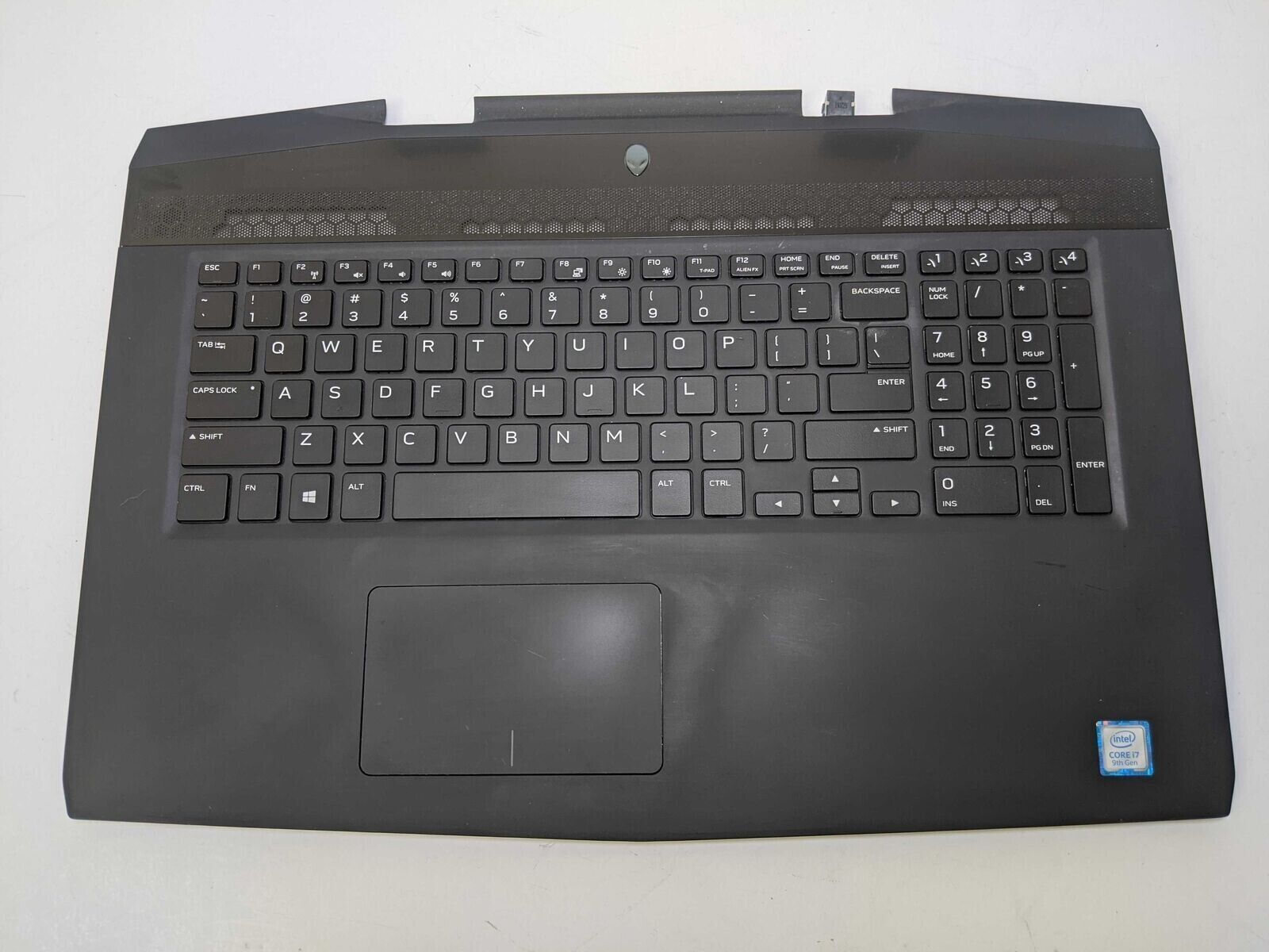 Genuine Dell Alienware M17 Laptop Palmrest Touchpad US Keyboard D/P GYGKG