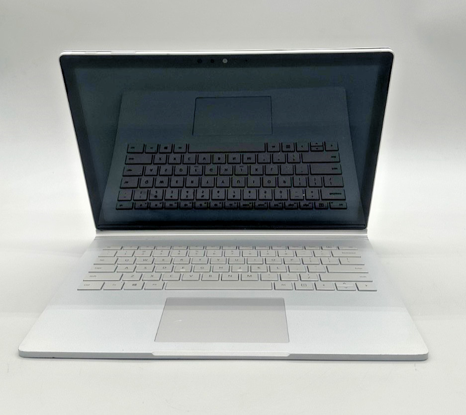 Microsoft Surface Book 2 13.5" 1832 i5-7300U 8GB DDR3 256GB SSD Silver Fair....