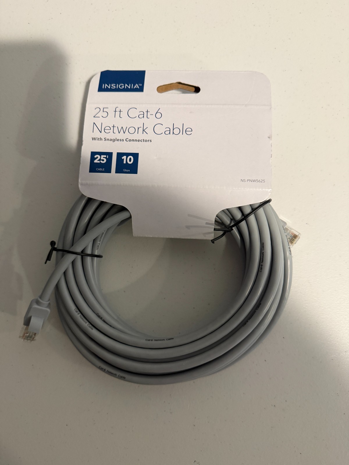 Insignia 25 Ft Cat-6 Ethernet Network Cable Snagless RJ45 NS-PNW5625 New