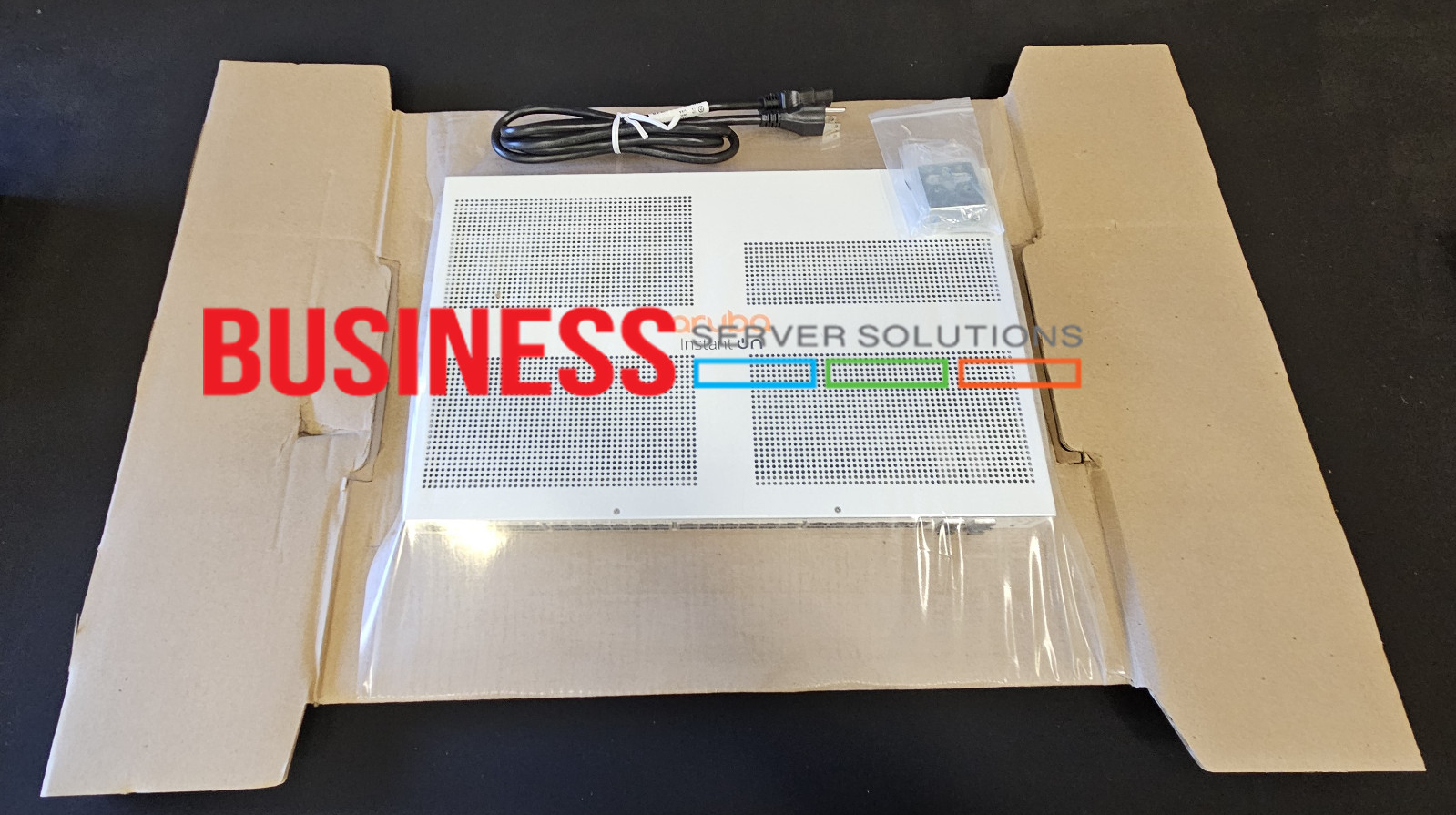 HPE Aruba IOn 1930 48G 4SFP+ Switch RENEW JL685A