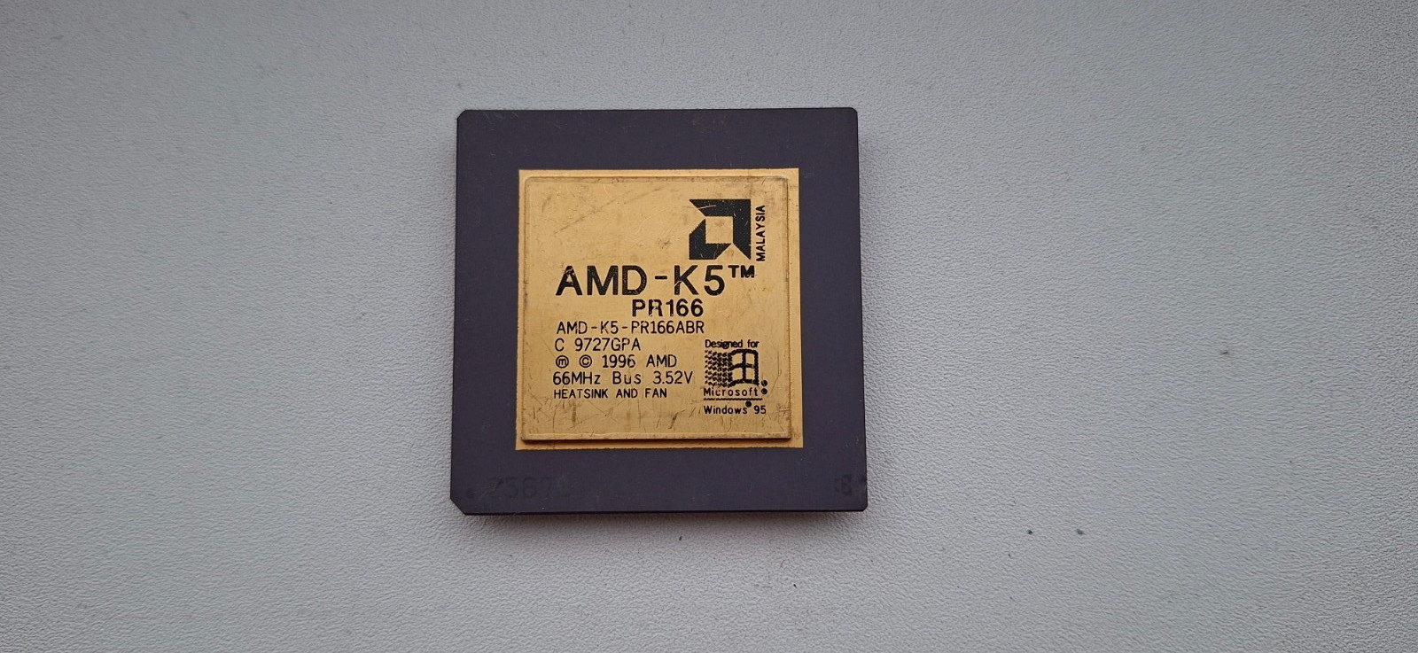 AMD K5 PR166 AMD-K5-PR166ABR vintage CPU GOLD