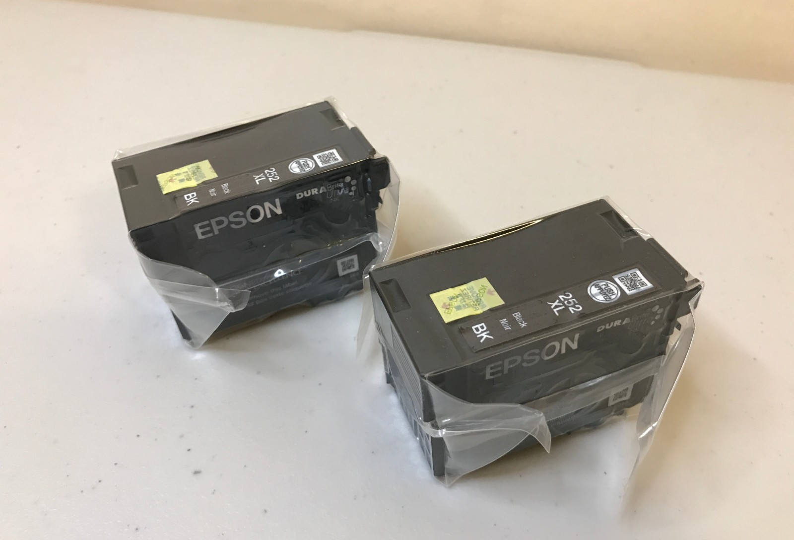 Set of 2 Genuine Epson 252XL Black BK Ink Cartridges OEM Sealed No Box