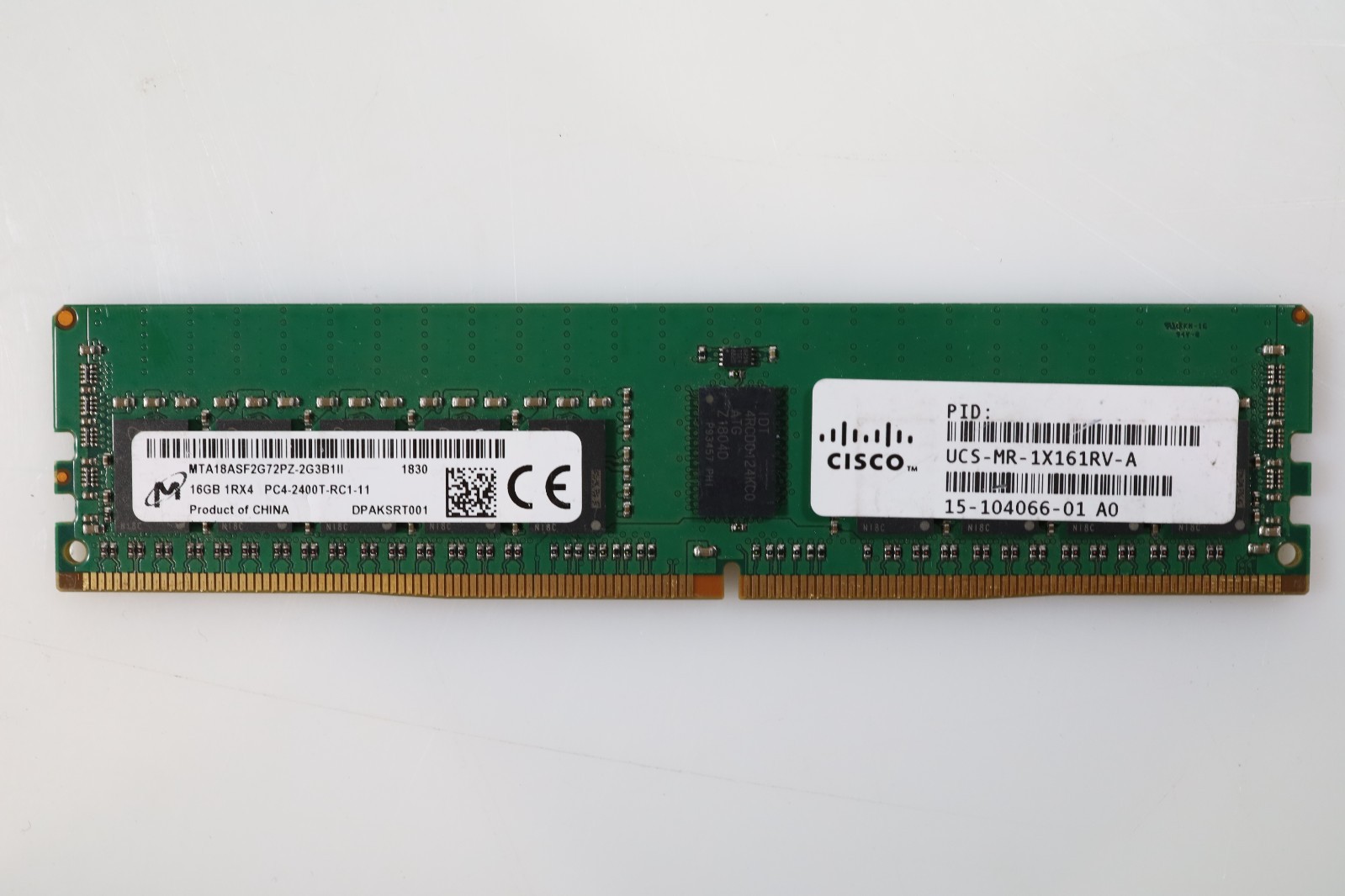 16GB Micron MTA18ASF2G72PZ-2G3B1II DDR4 PC4-2400T Server Memory