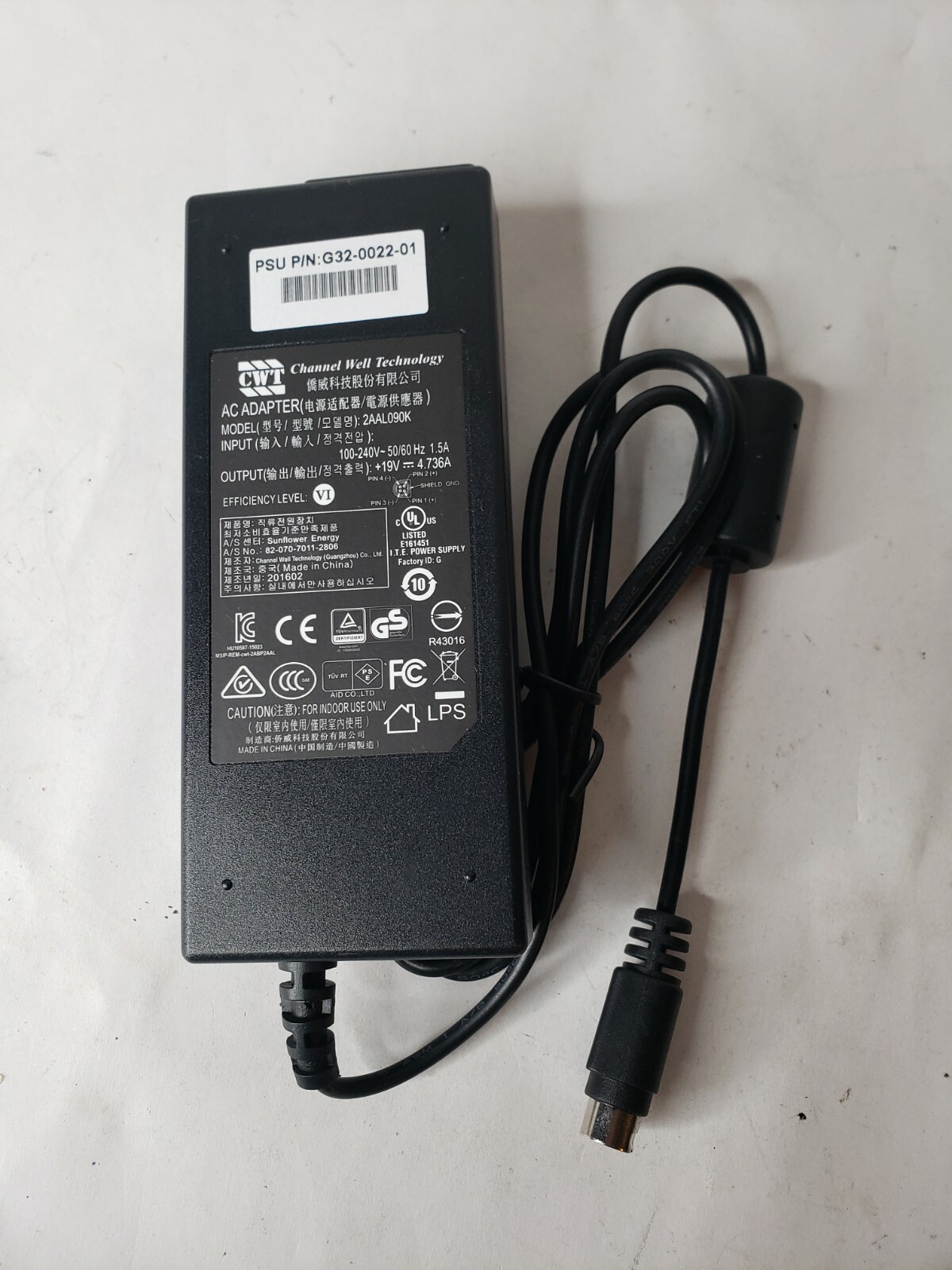 Genuine Channel Well 19V 4.736a AC Power Adapter 2AAL090k