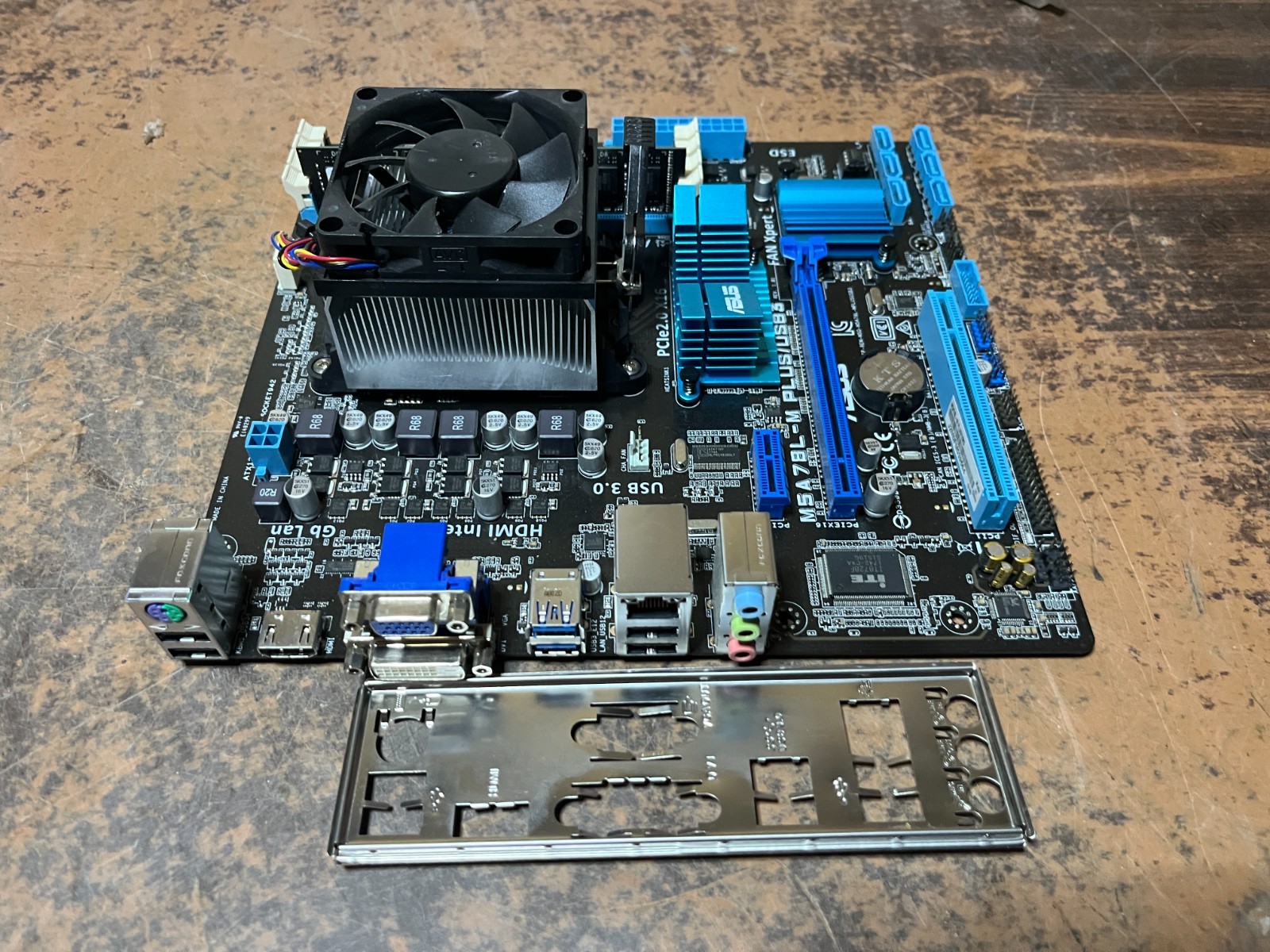 ASUS M5A78L-M Plus/USB3 Motherboard w/ AMD FD6300WMW6KHK 3.5GHz CPU & IO