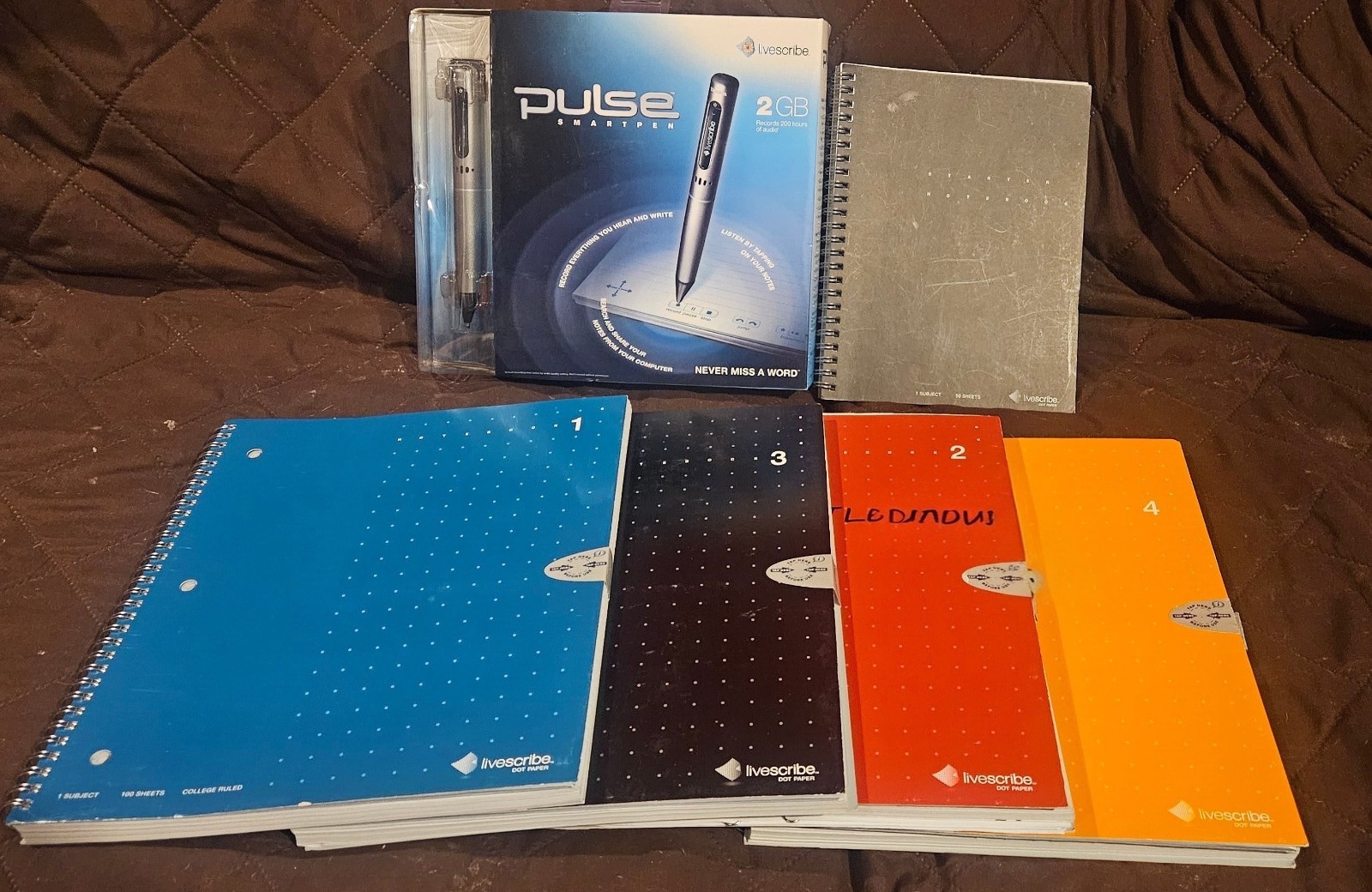 Livescribe Pulse Smartpen 2GB Digital Pen Kit w/ Dot Paper Notebooks, USB