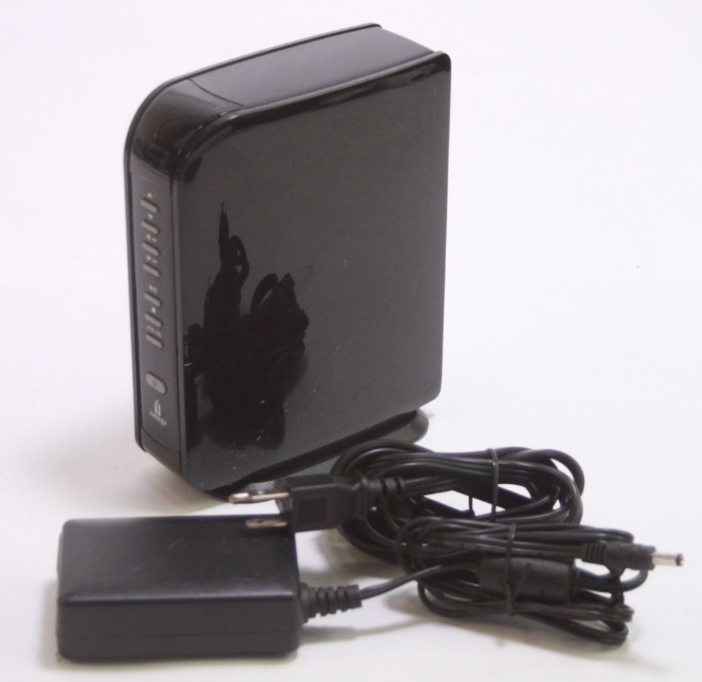 IOMEGA SCREENPLAY DIRECTOR 31850300 SPDHD MULTIMEDIA HARD DISK EXTERNAL DRIVE