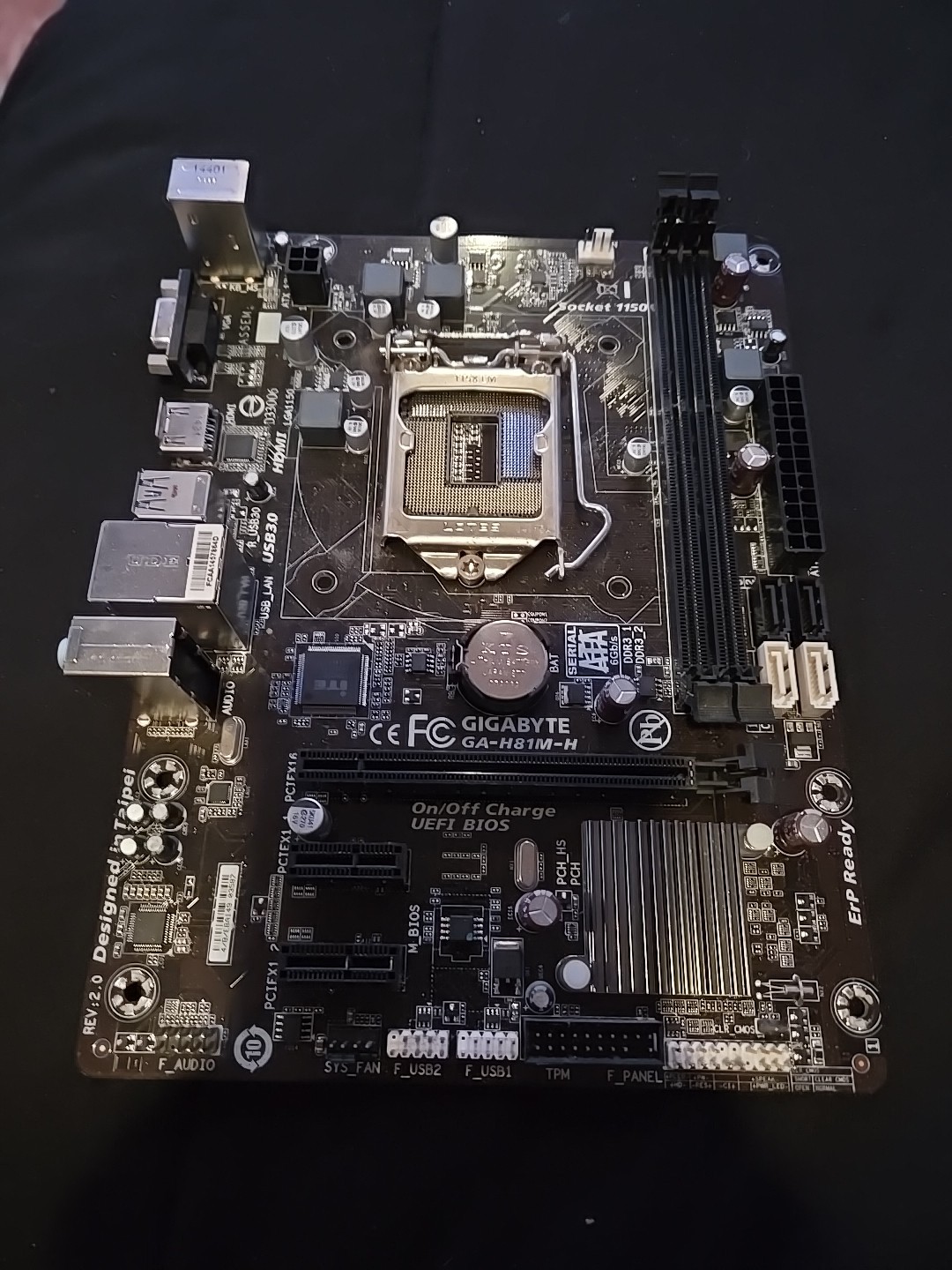 Gigabyte GA-H81M-S2H GSM Motherboard LGA1150 UNTESTED