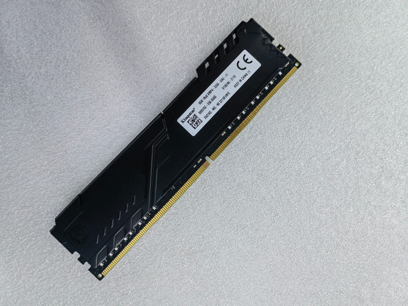 DELL Kingston 8GB DDR4 3200 Desktop DIMM RAM PC4-25600 1Rx8 XW21KG-MIE 288pin