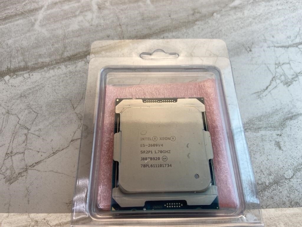 Intel Xeon E5-2609v4 1.7 GHz 8 Cores 20mb Cache CPU SR2P1 Processor