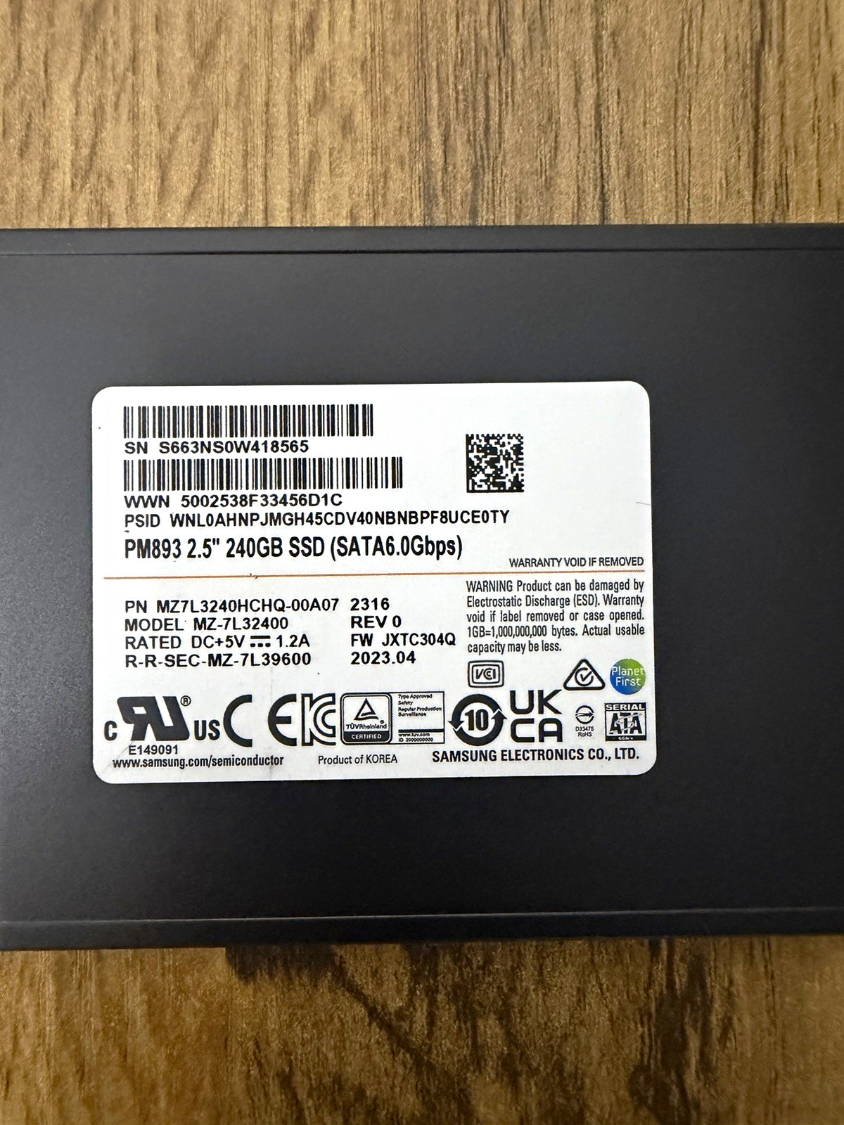 SamsungPM893 240GB 2.5" SATA III InternalSSDHot Swap512MBMZ7L3240HCHQ(lot of  3)