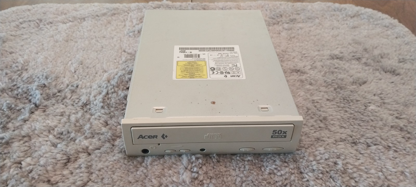 LOT  of TWO (2) - Acer CD ROM 50x and Mitsumi 3.5" Floppy Disc internal drives