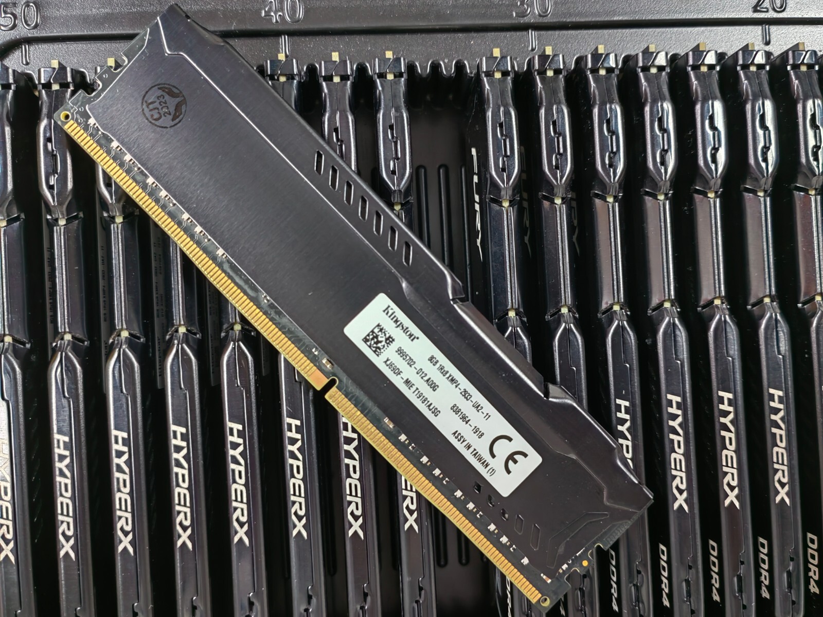 DELL Kingston 8GB DDR4 2933 Desktop DIMM RAM PC4-23400 1Rx8  XJ69DF-MIE 288pin
