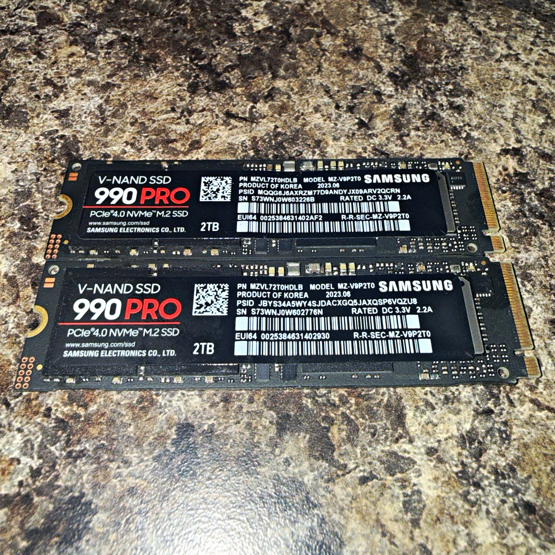 Samsung 990 PRO Lot of 2 2TB PCIe 4.0 NVMe M.2 2280 Internal SSD
