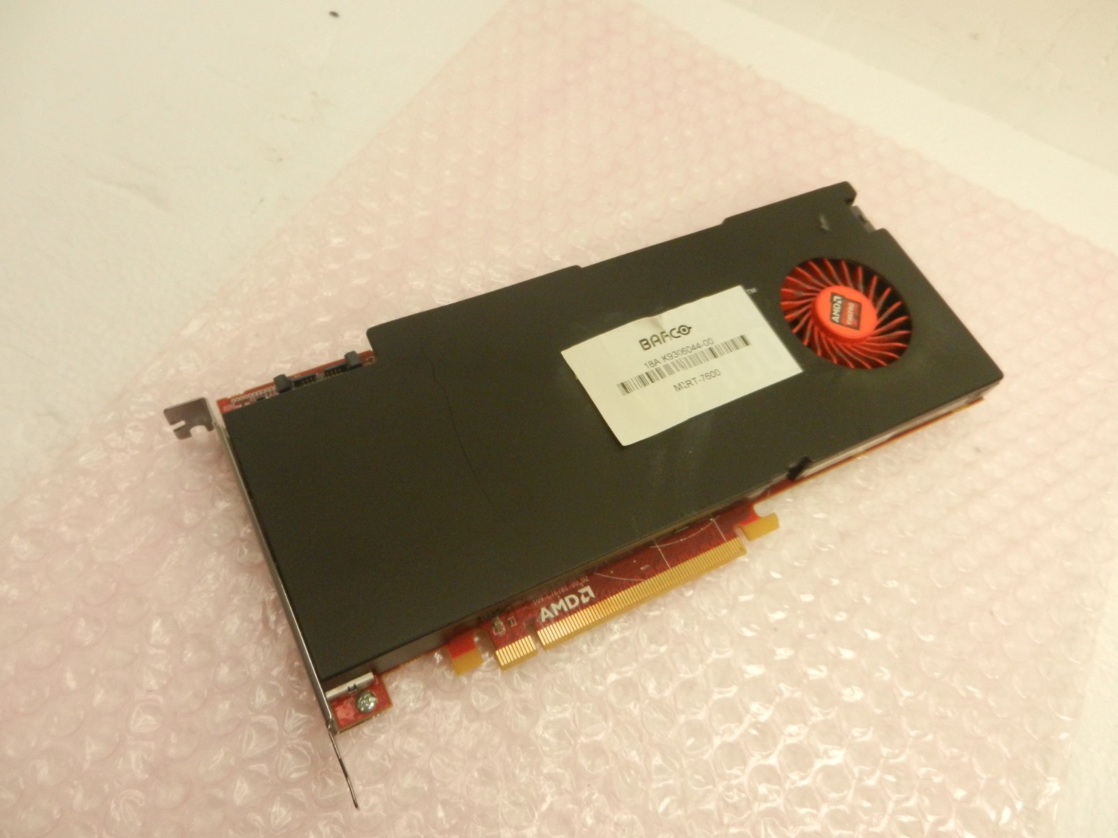 Barco AMD FirePro MXRT-7600 Graphics Card AMD FirePro W7100