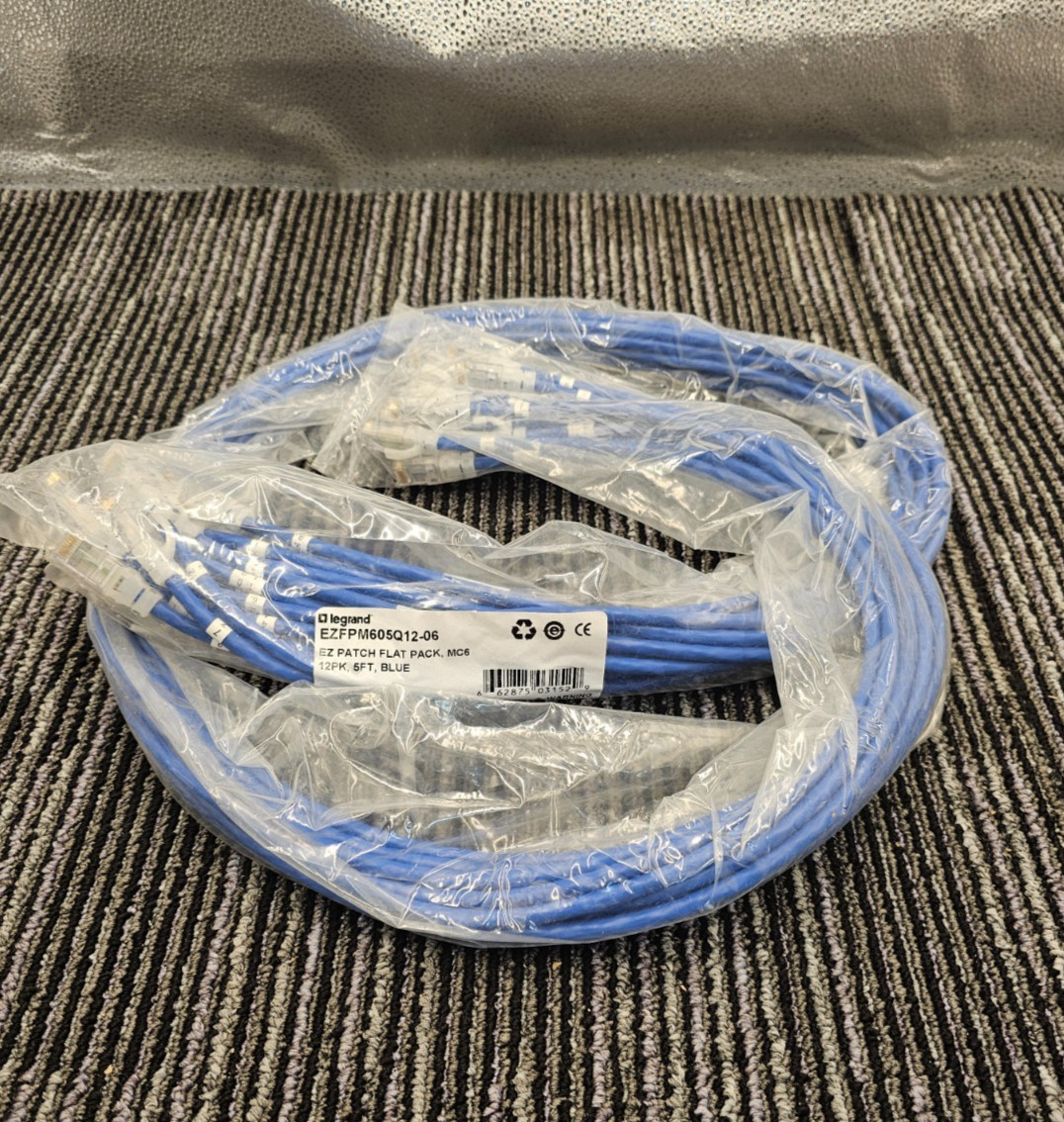 (QTY 12) Legrand EZFPM605Q12-06 EZ Patch™ Flat Pack Clarity Cable CAT6 5FT, Blue