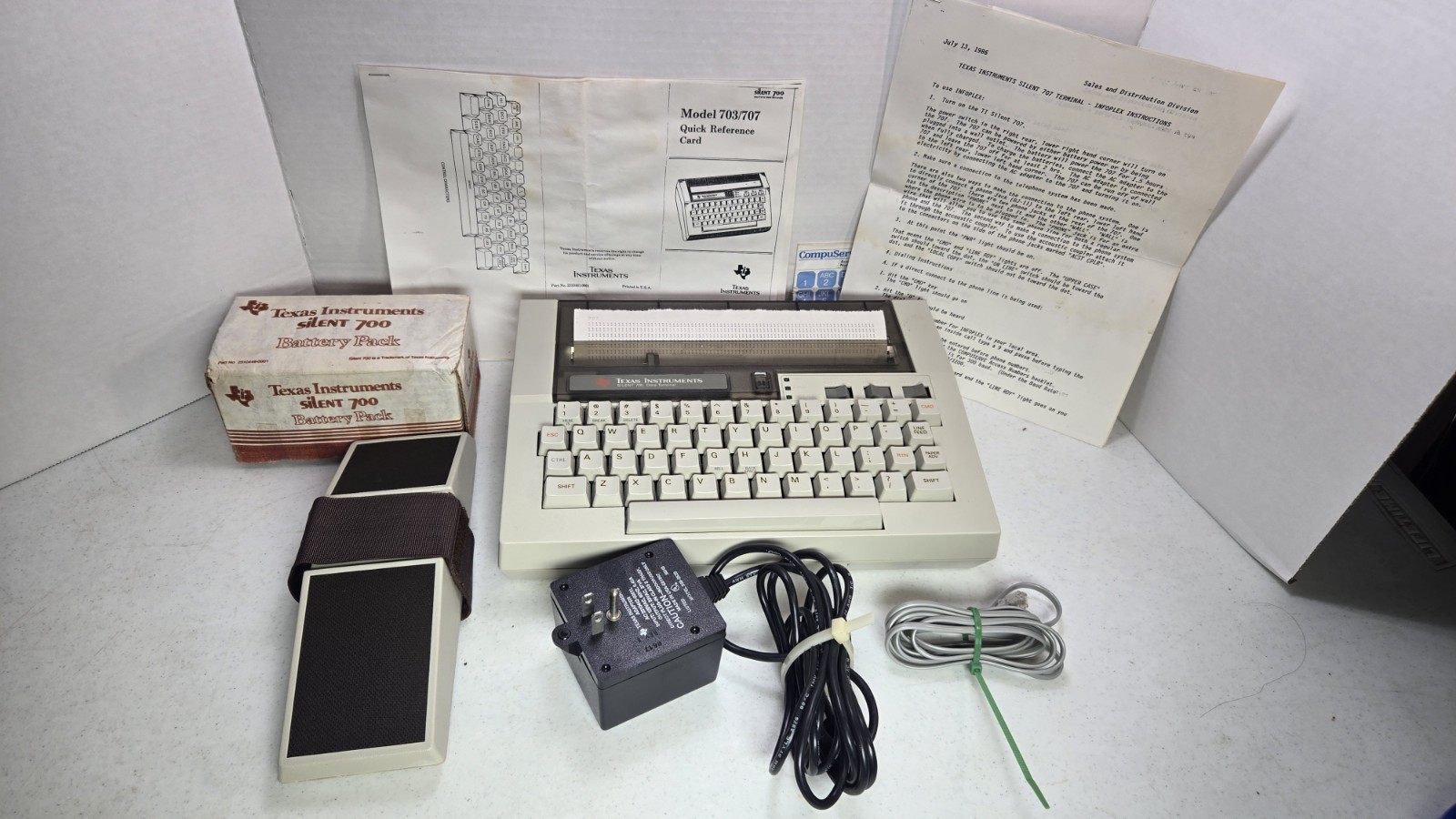 Vtg Texas Instrument Silent 700 Model 707 Data Terminal Tested Turns On Tips