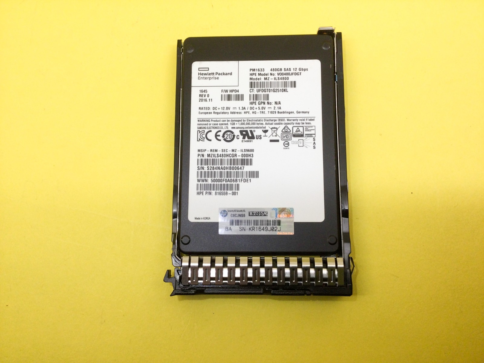 816562-B21 HPE 480GB SAS 12G READ INTENSIVE SFF (2.5IN) SC SSD 817047-001