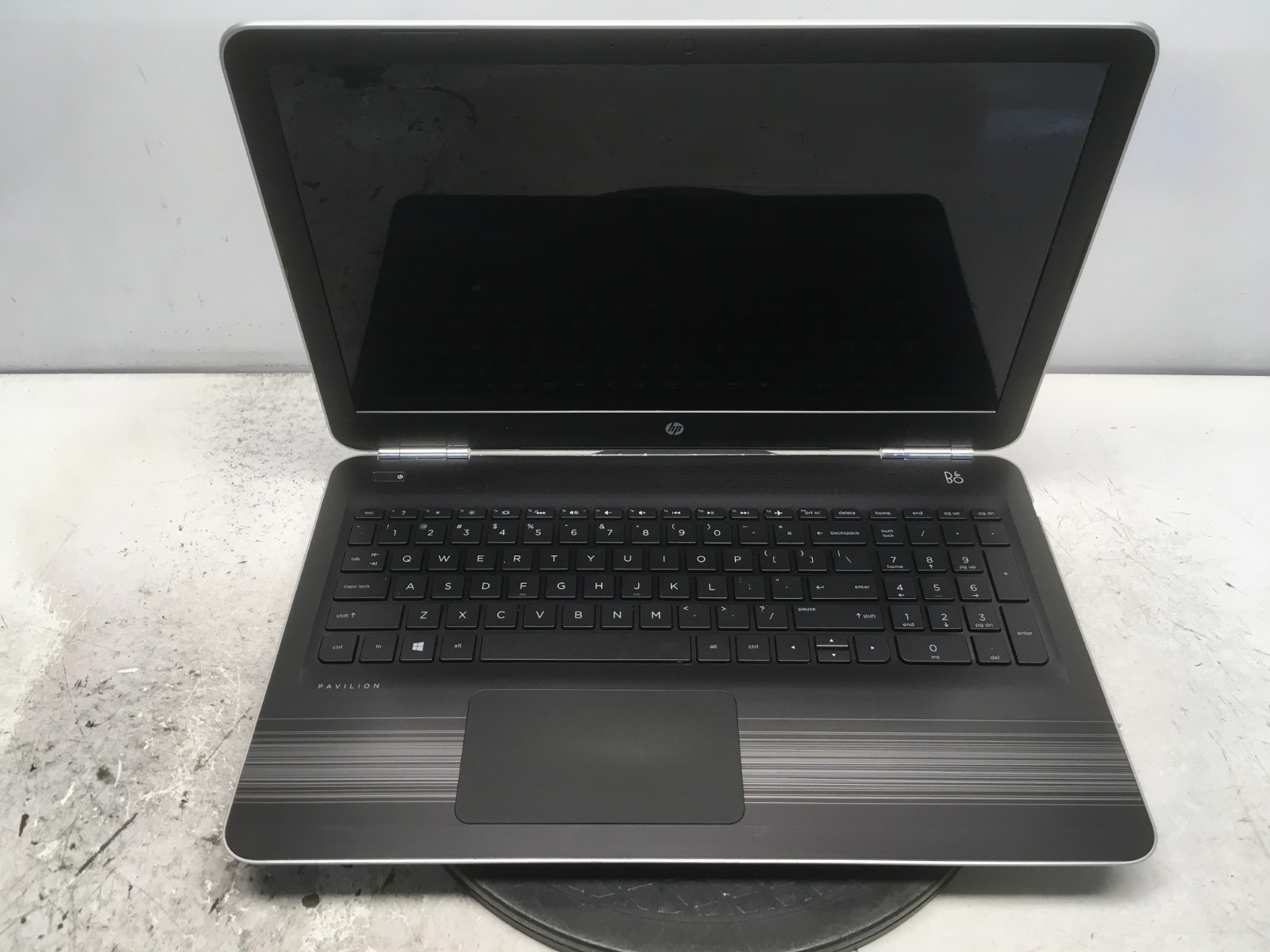 HP Pavilion 15-AU158NR Intel i5-7200U 2.5GHz 4 GB NO HDD No Batt