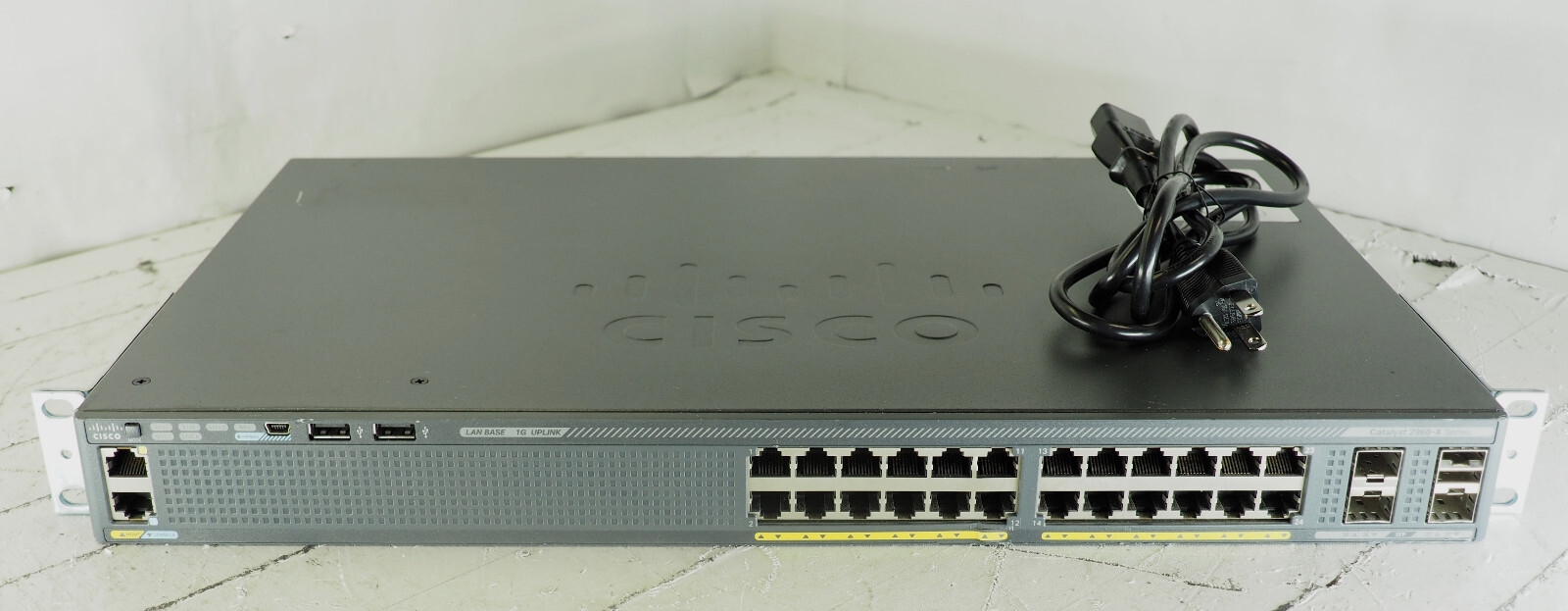 Cisco Catalyst WS-C2960X-24TS-L V03 24-Port Gigabit Ethernet Switch tested