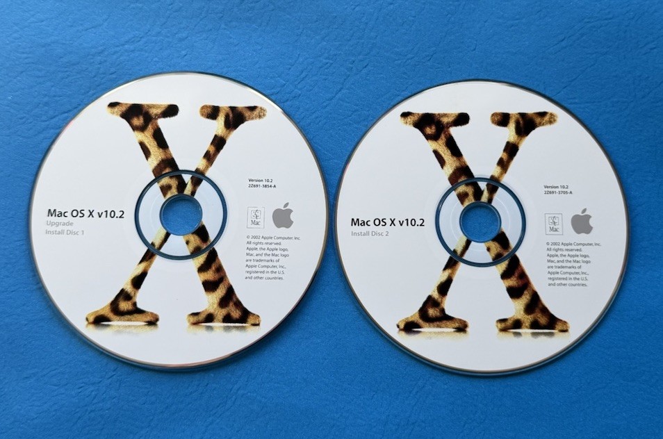 Apple Mac OS 10.2 Install Disks Two preowned