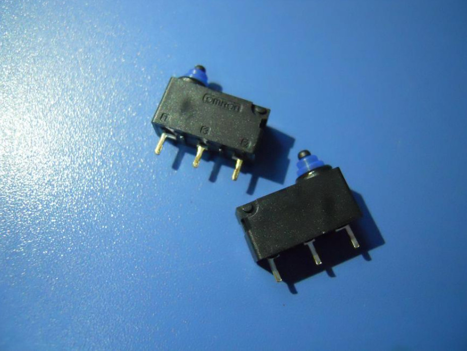 2pcs NEW  D2HW-A201D 0.1A/125VAC Micro Switch