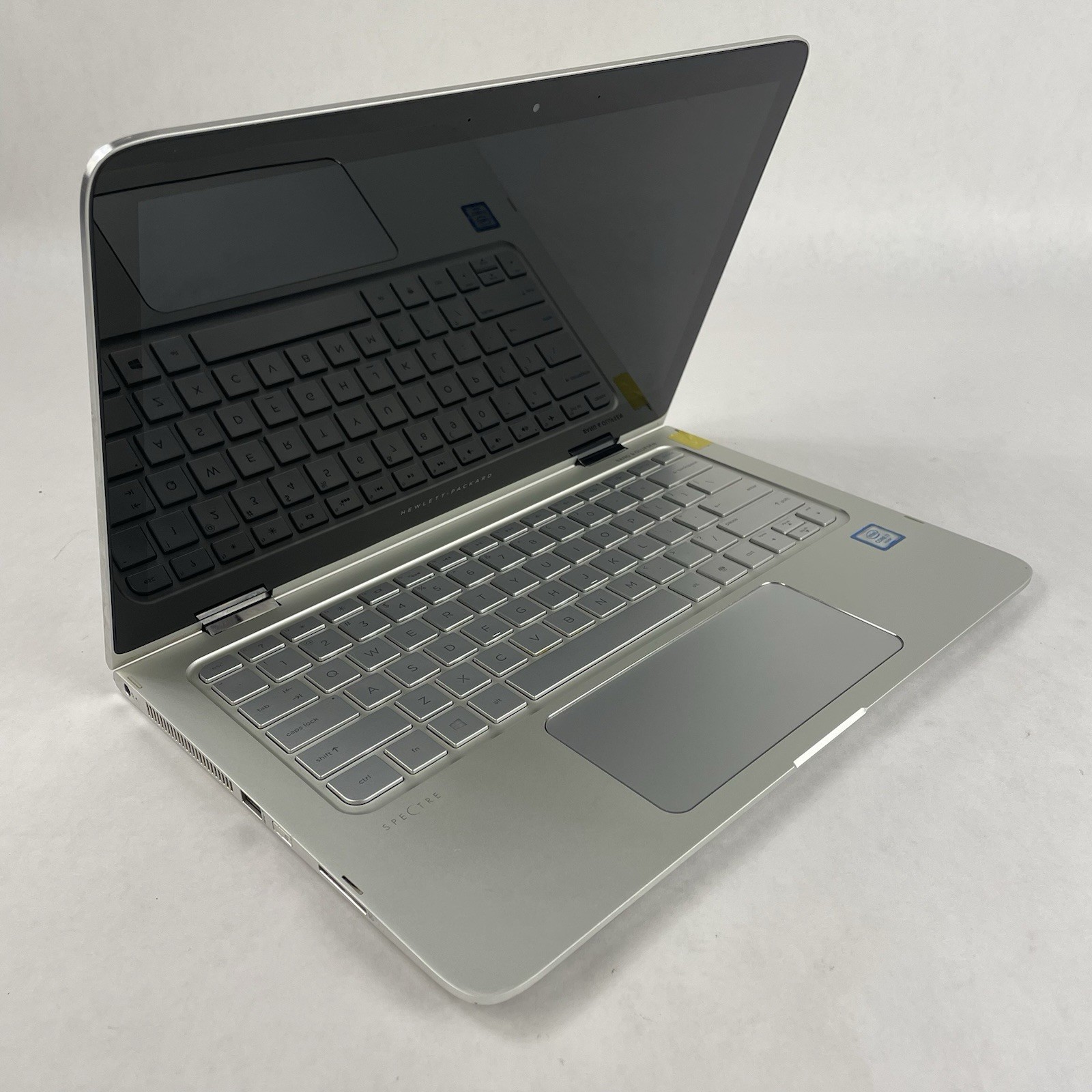 HP Spectre x360 13.3" i7-6500U 2.50 GHz 8 GB RAM No SSD/OS/AC - USB