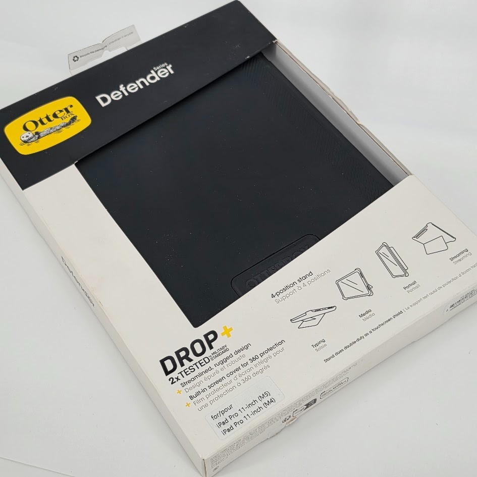 OtterBox Defender Case for Apple iPad Pro 11-inch (M4 M5) - Black Open Box