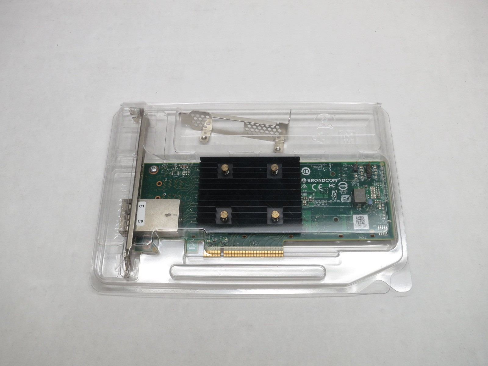 9500-8E BROADCOM SAS/SATA 12Gb/s 8-PORT EXTERNAL PCIE GEN 4.0 TRI-MODE HBA