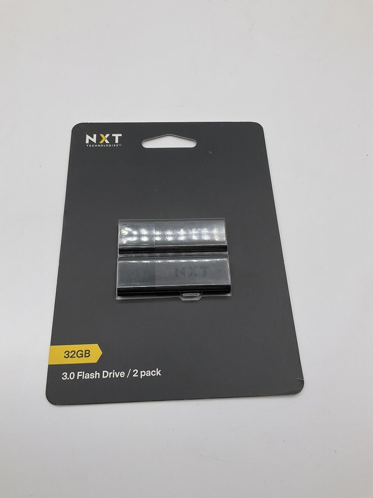 NXT Technologies 32GB USB 2.0 Flash Drive 2/Pack (NX56884)