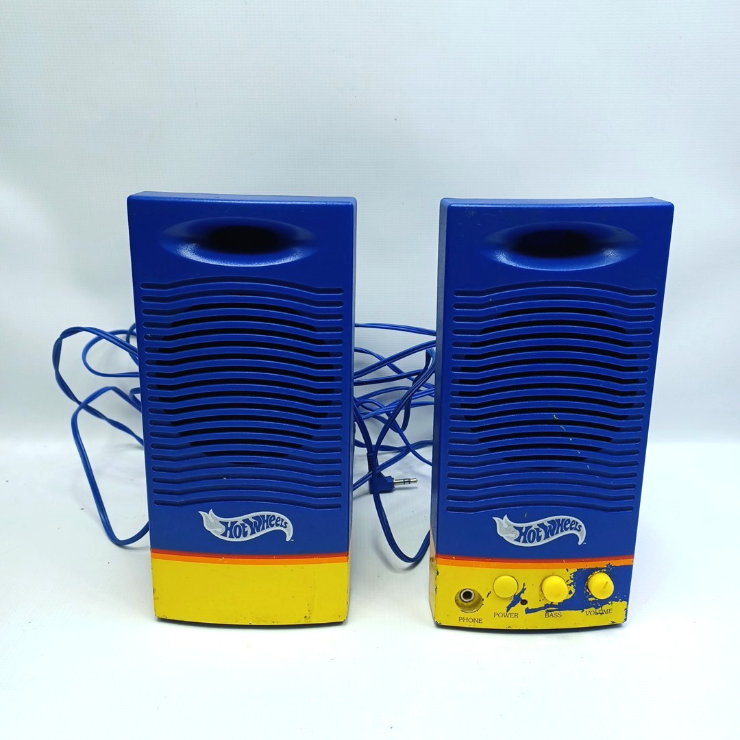 Hot Wheels Amplified Multimedia A/V Speakers Vintage with Original Power cord