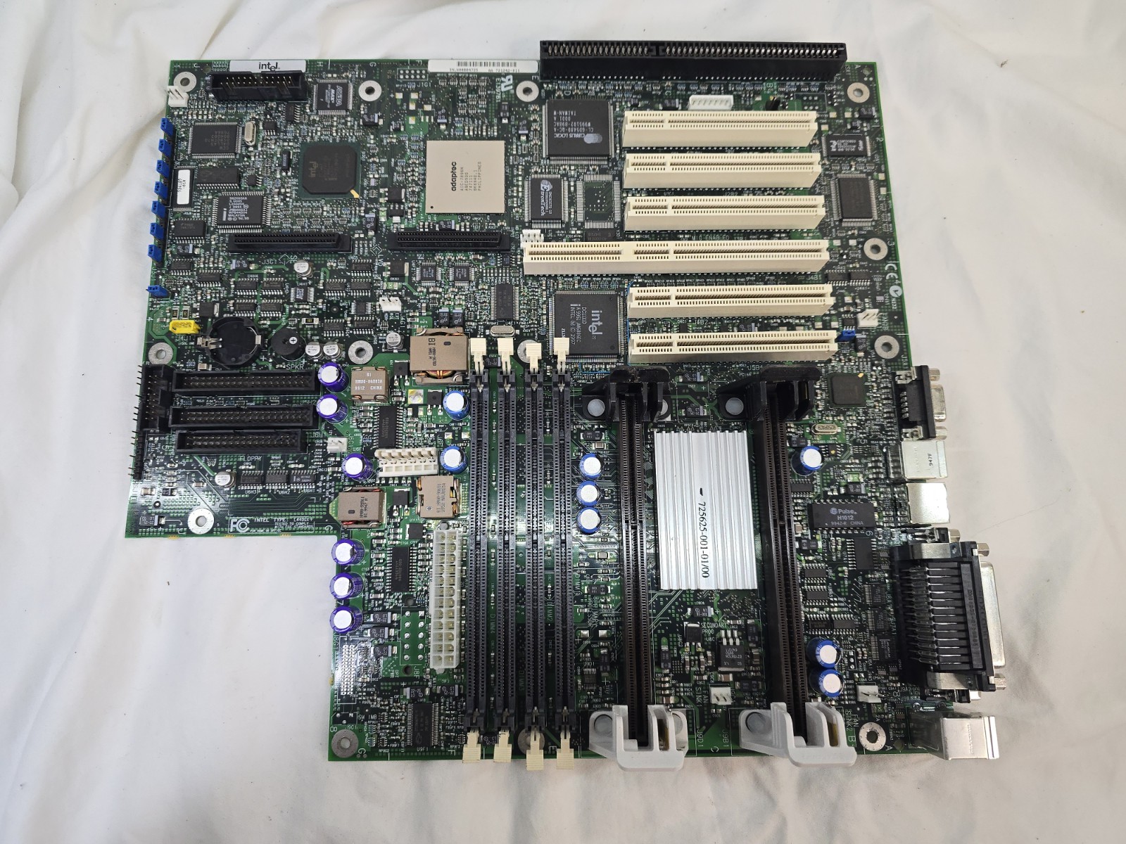 Intel L440GX+ Server Motherboard Only Vintage Retro Computer Board