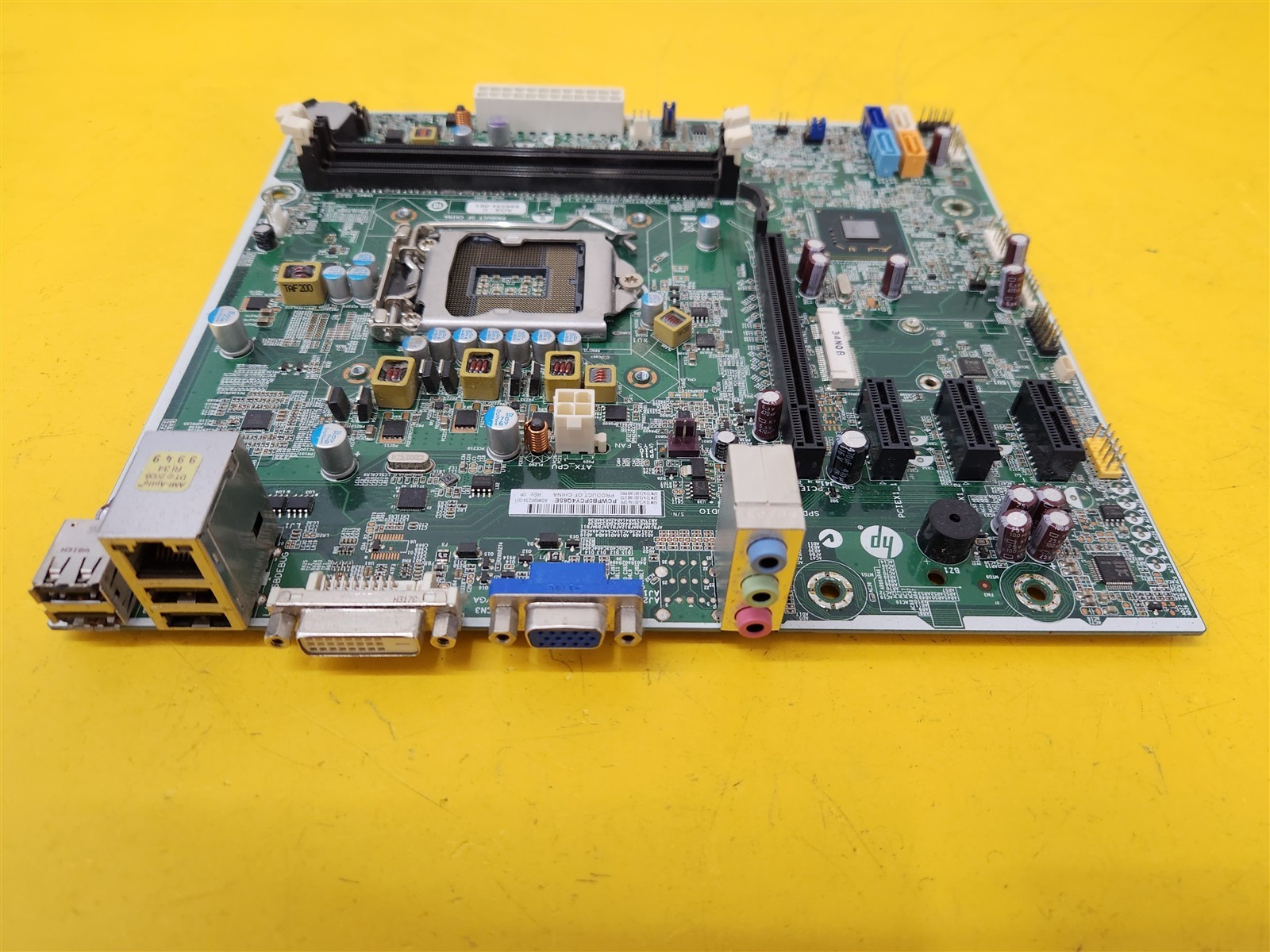 ⭐️⭐️⭐️⭐️⭐️**DEFECTIVE** Desktop Motherboard 701413-001 for HP Pro 3500 Series MT