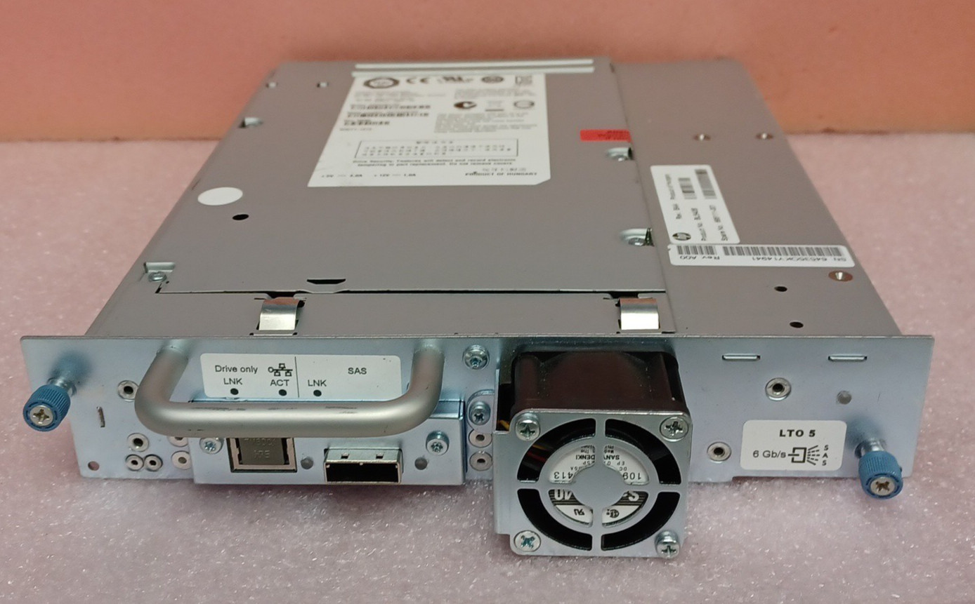 HP LTO-5 6Gb/s SAS HH Tape Drive 695111-001 AQ284B#103 BL540B