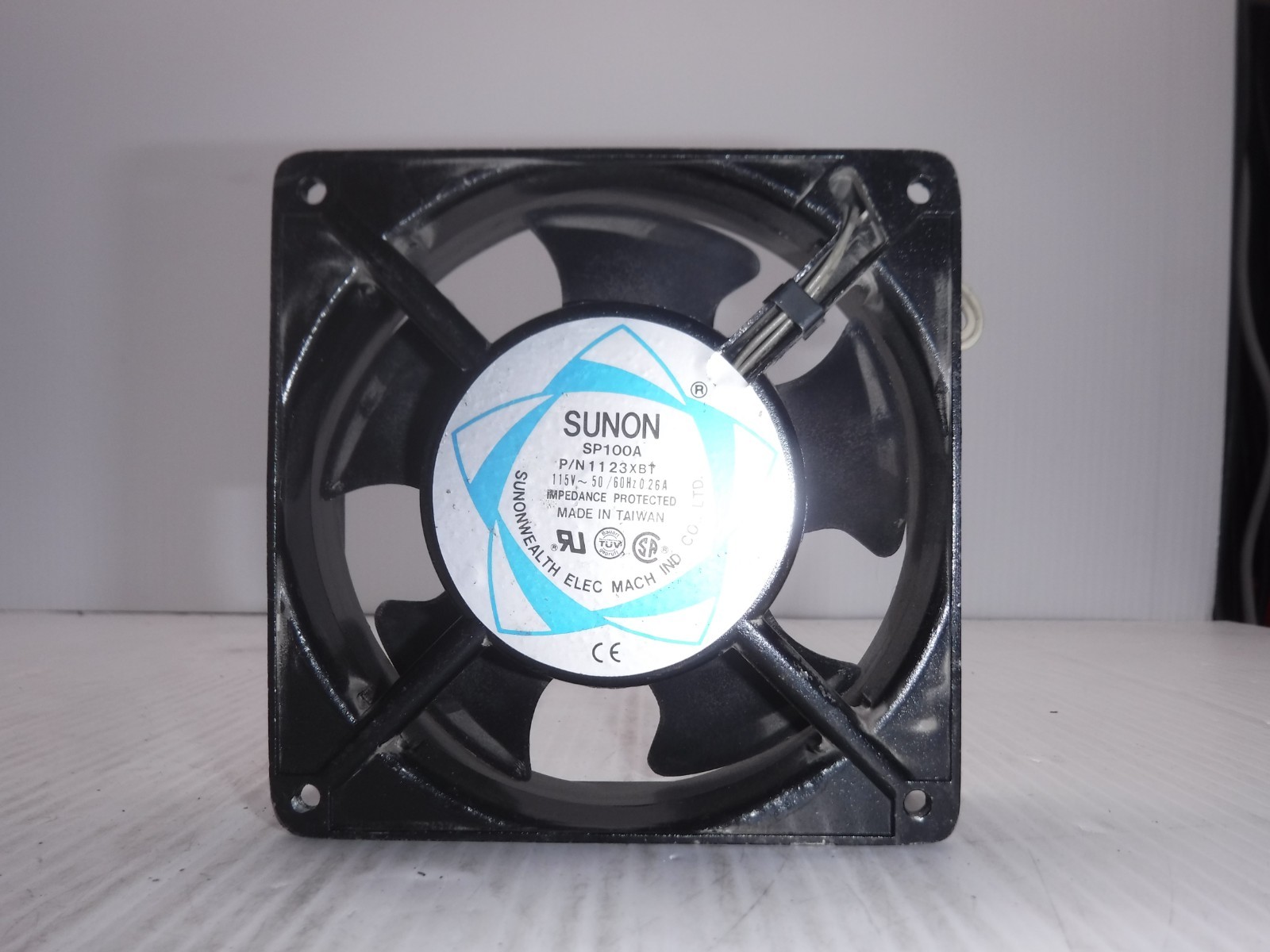 Sunon SP100A P/N: 1123XBT Cooling Fan 115V~ 50/60Hz 0.26A