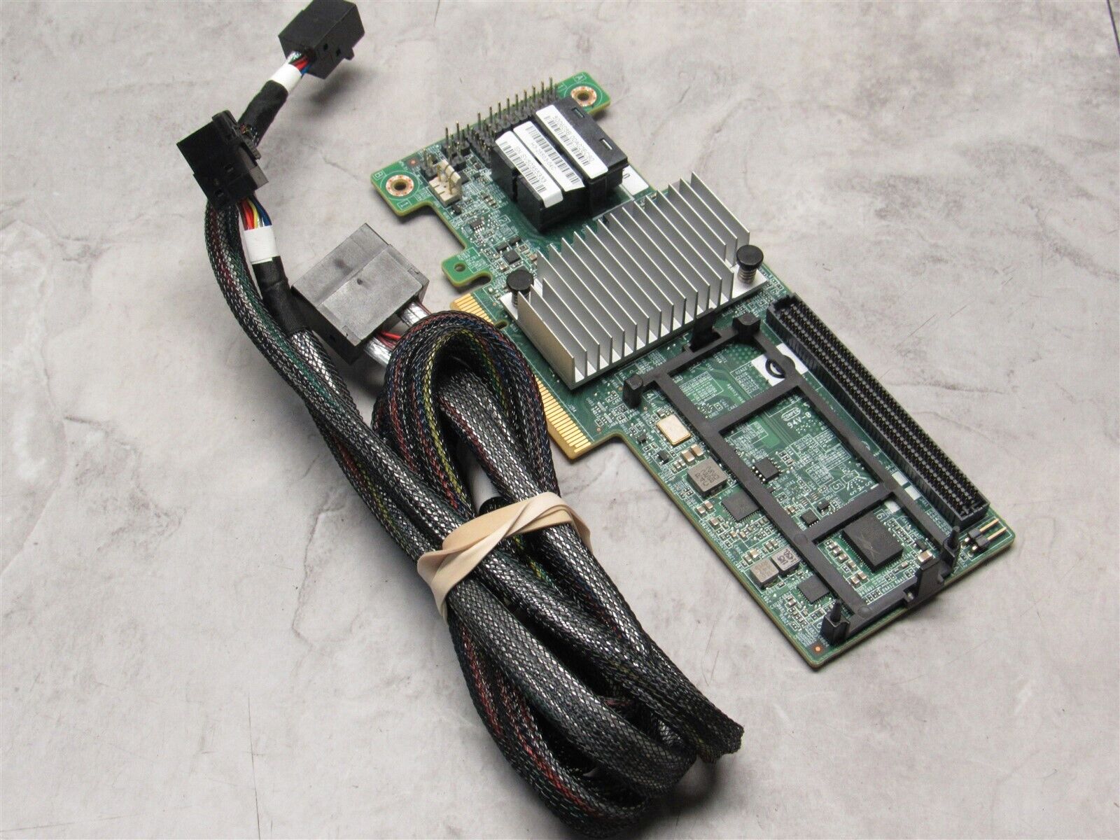 IBM X3650 M5 M5210 12Gbs PCIE3.0 ServeRaid Card Sas controller 46C9111 00AE852 