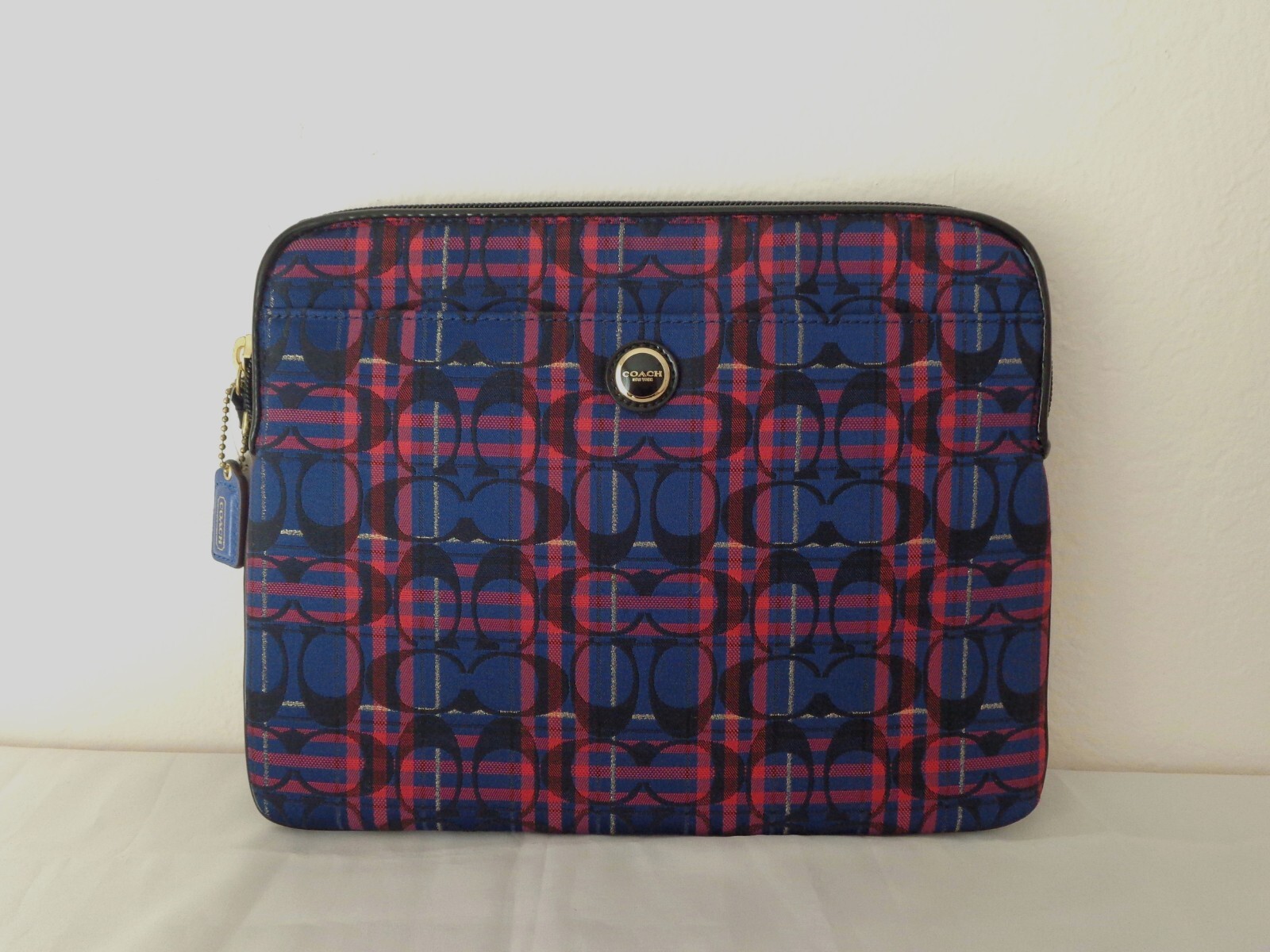 Coach NWT 62818 Poppy Tartan East West Universal Sleeve Navy Multi